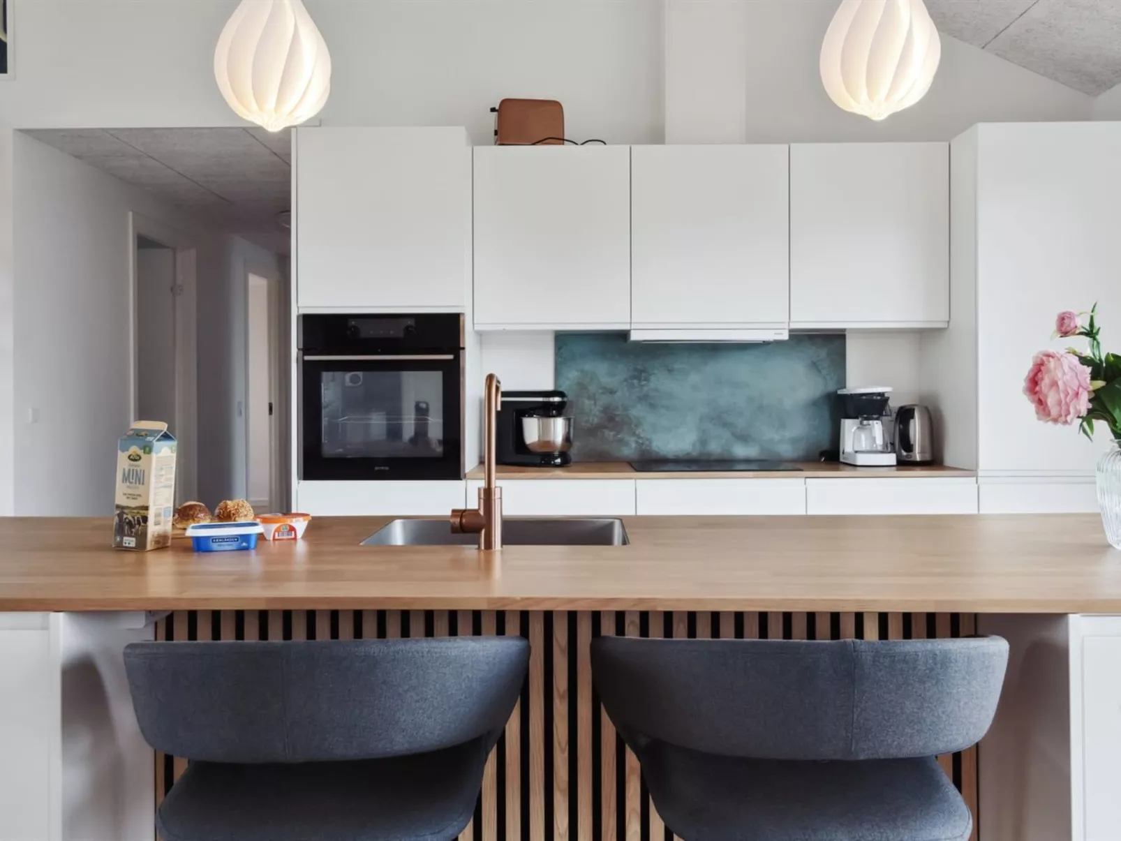 "Danika" - 650m from the sea-Drinnen