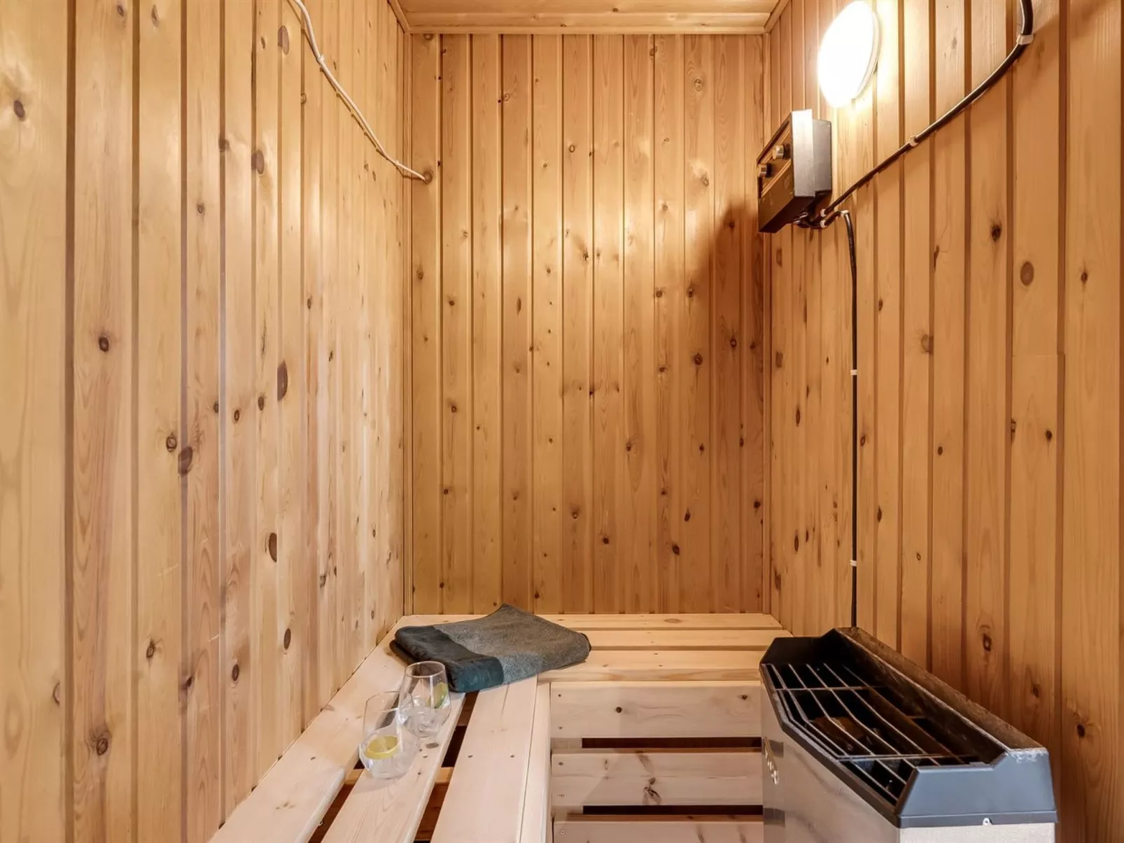 "Darja" - 300m from the sea-Inside