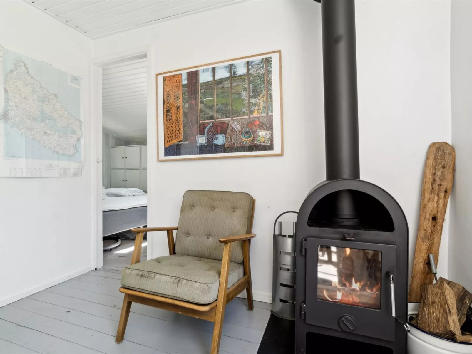 "Krister" - 900m from the sea-Dedans