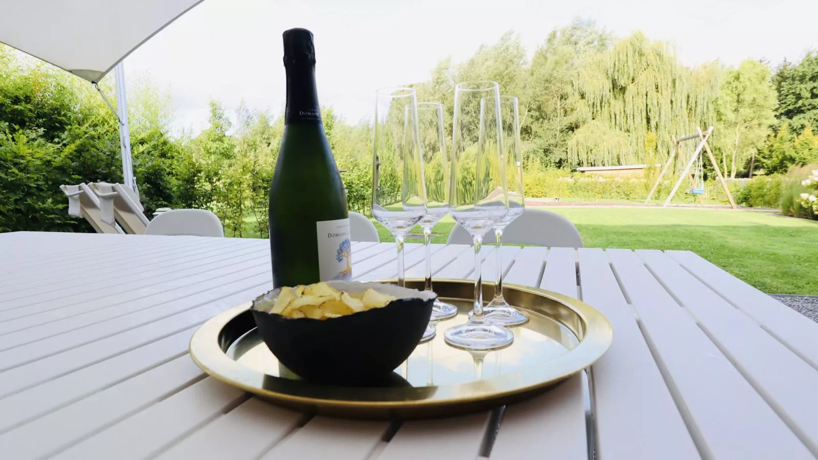 Loheré-Terrace balcony