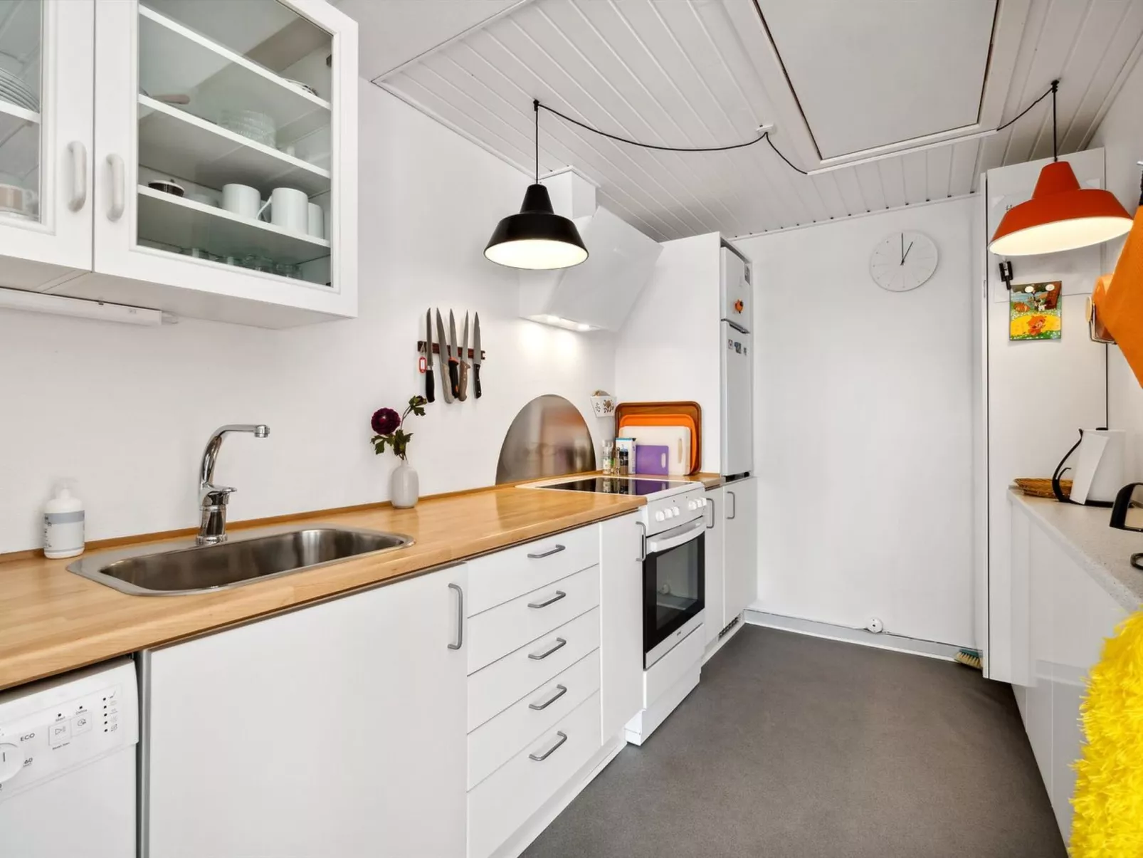 "Effy" - 300m from the sea-Inside