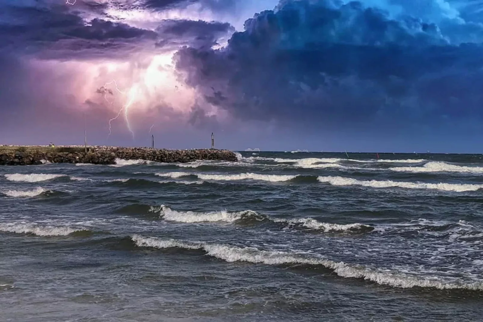 Charming Farm Retreat Skagen - By Traum Ferienwohnungen-Water view
