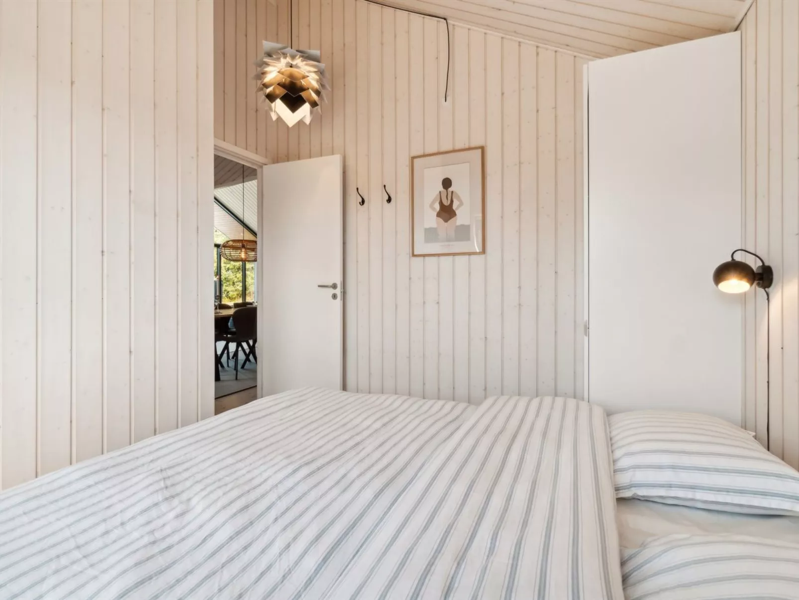 "Kristiarn" - 1.1km from the sea-Inside