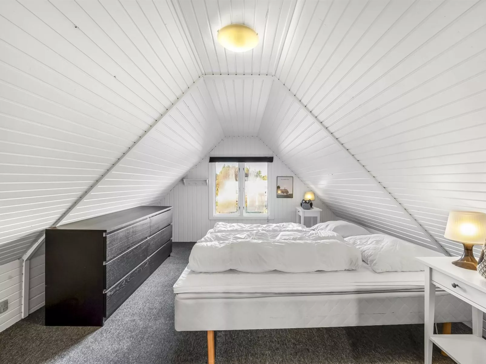 "Sampo" - 150m to the fjord-Drinnen