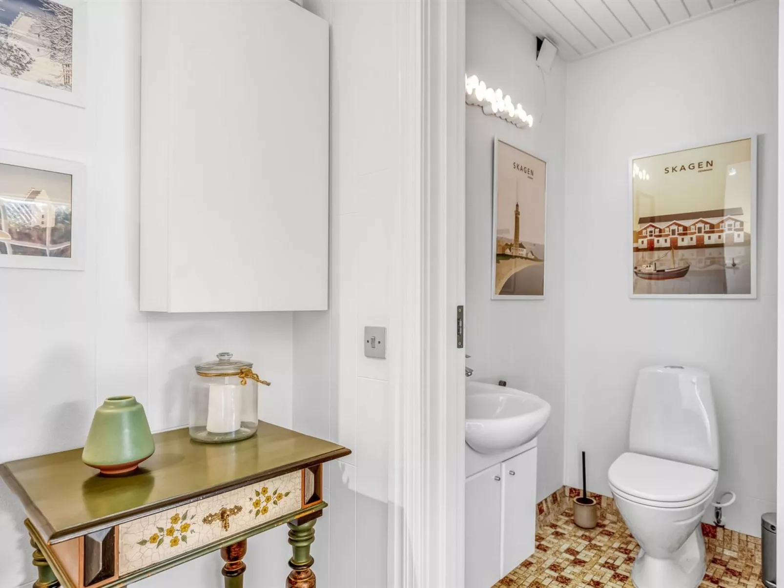 "Julie" - 700m from the sea-Inside