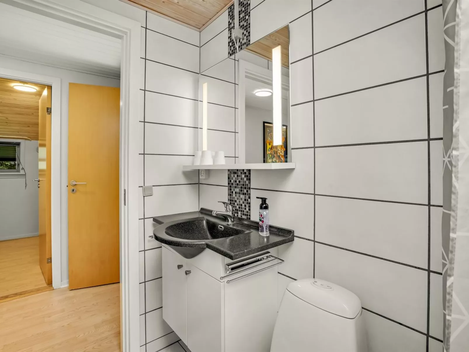 "Dimo" - 30km from the sea-Inside