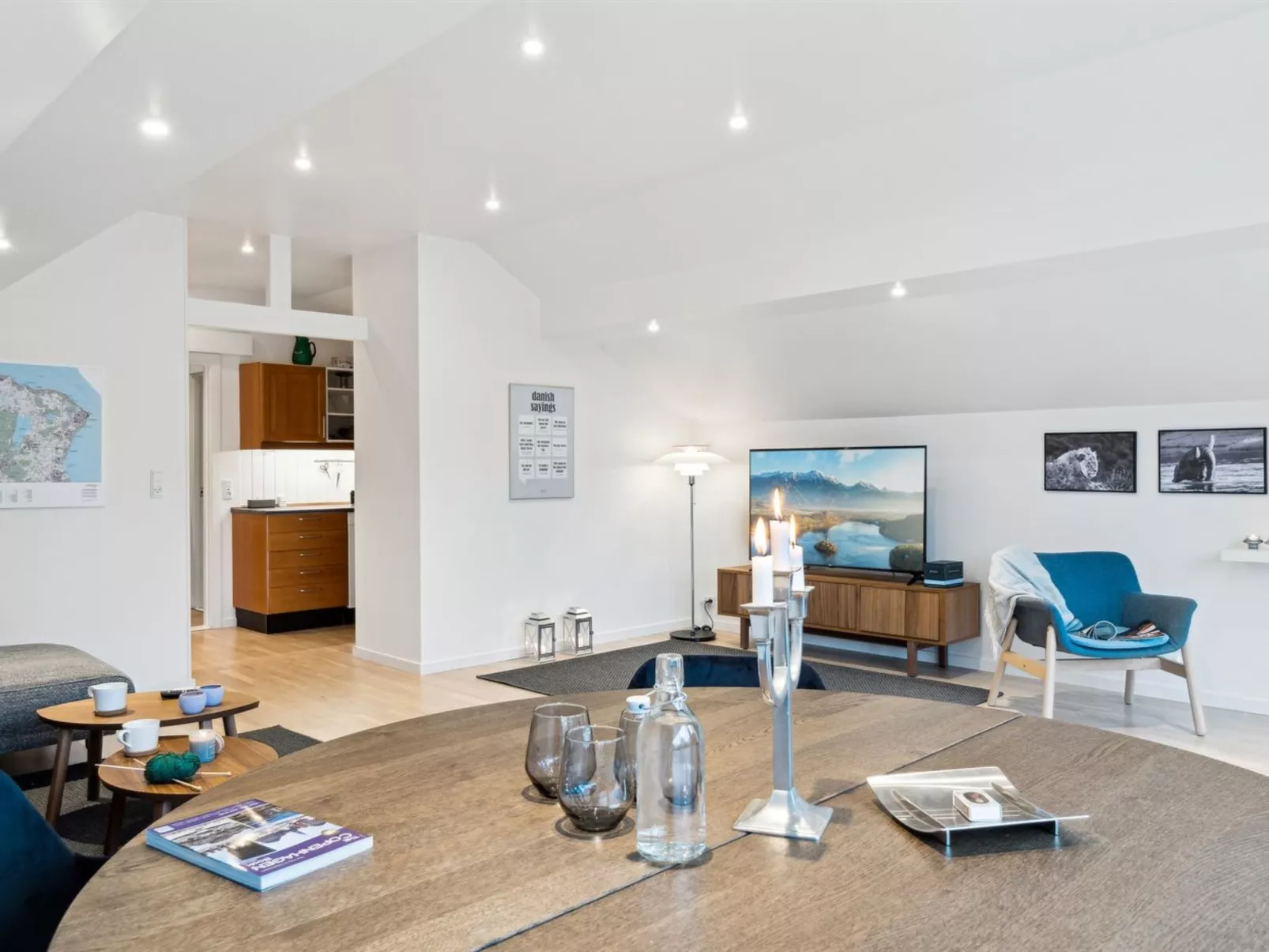 "Frithlef" - 1.3km from the sea-Inside