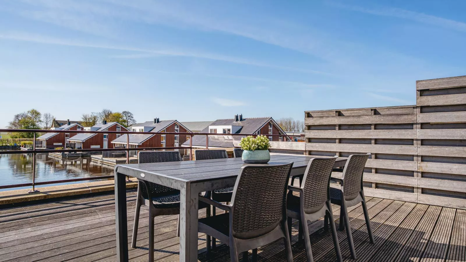 Oostergeest-Terrace balcony