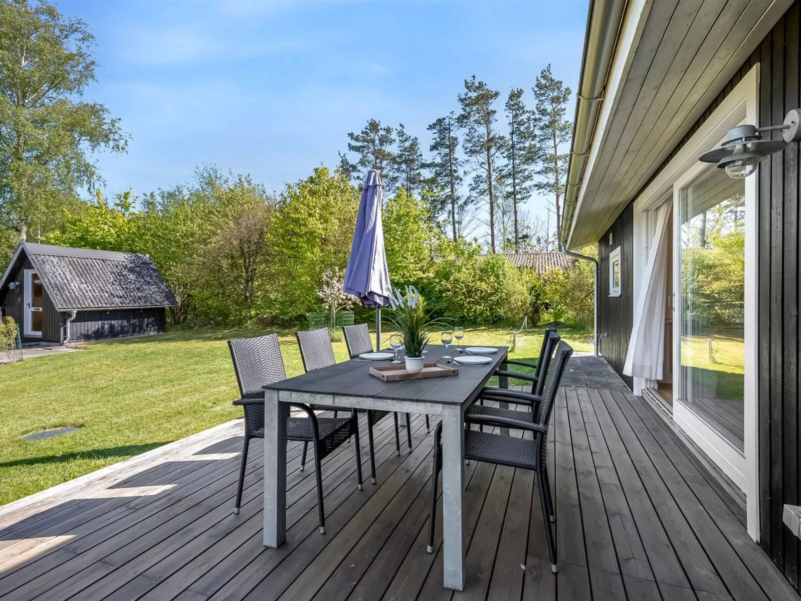 "Rik" - 2km from the sea-Outside