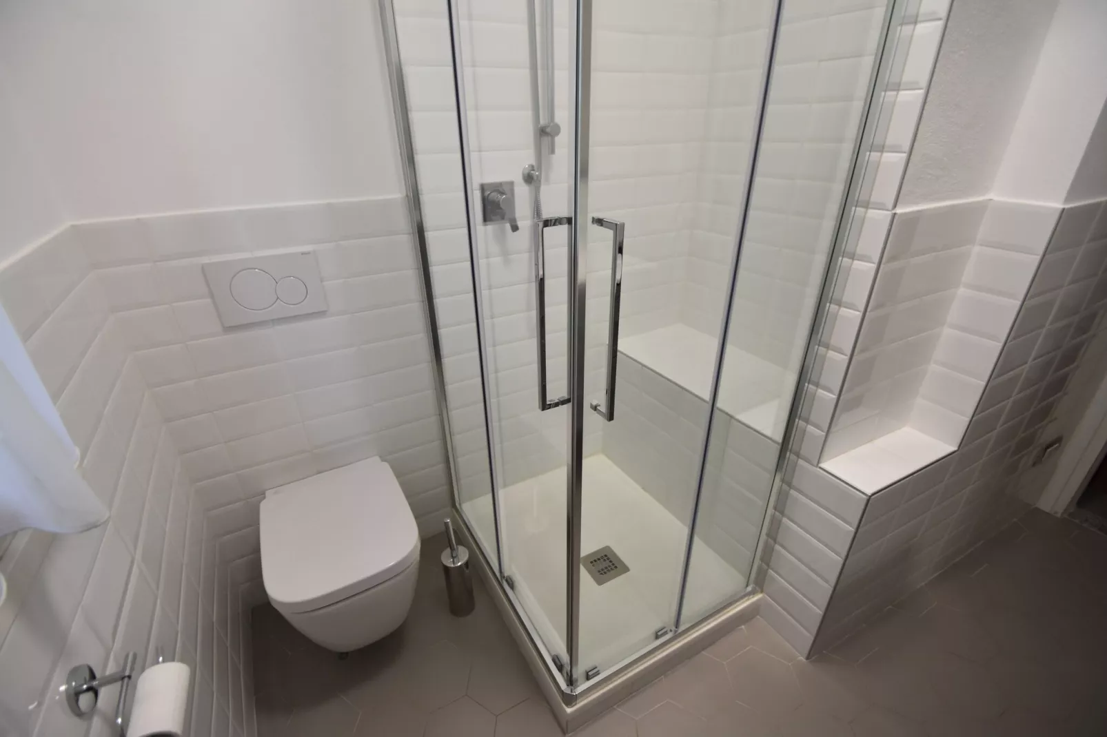 Nouvelle Belle Epoque-Bathroom