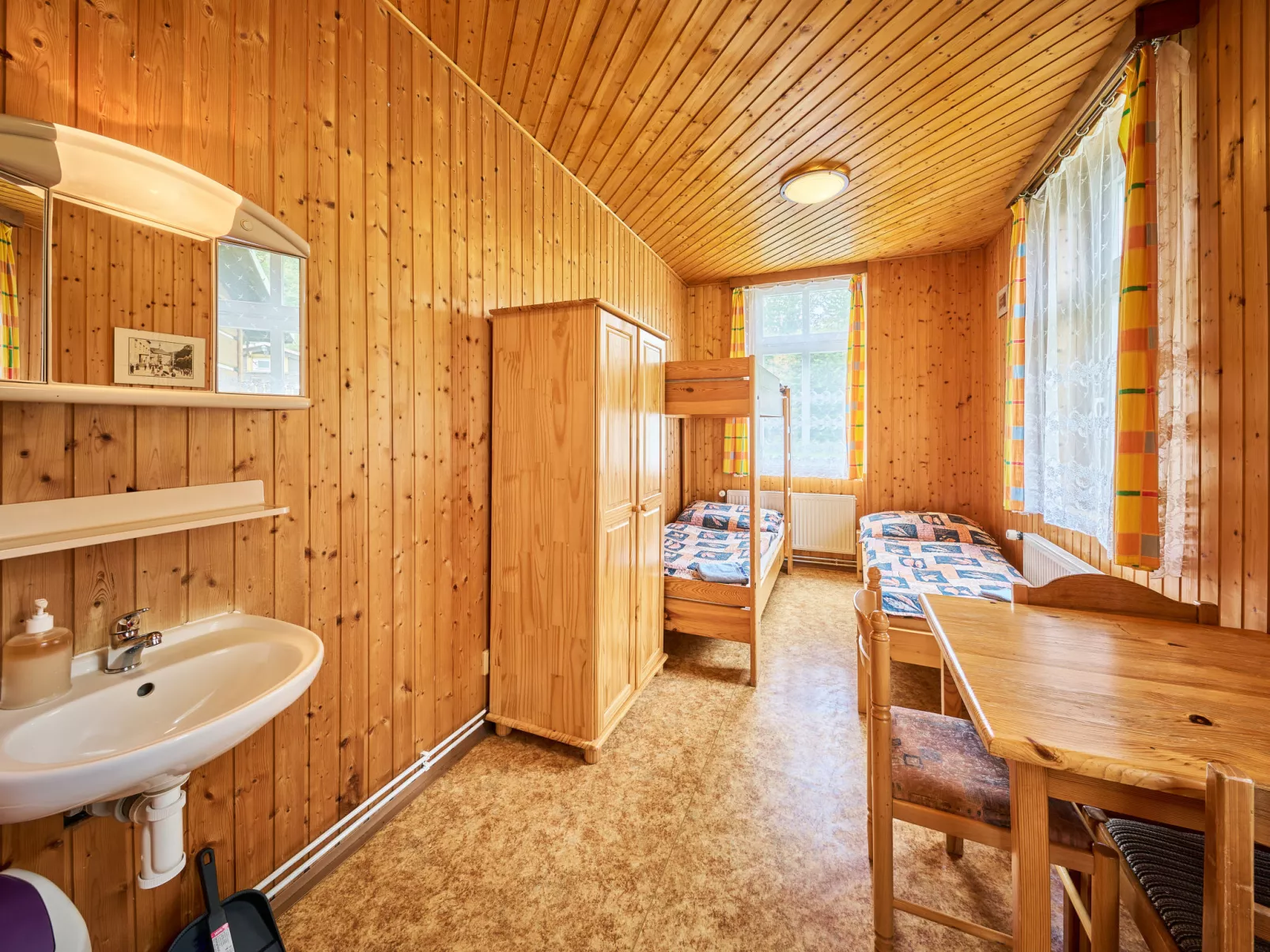 Švýcarský dvůr Lodge-Dedans