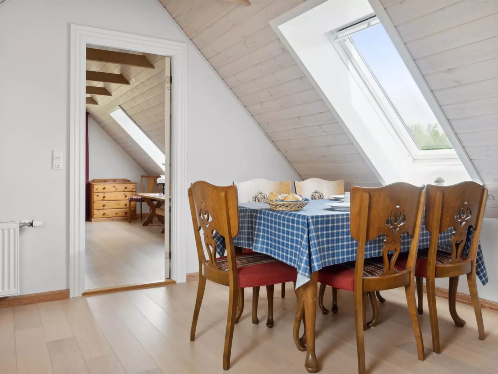 "Dietlinde" - 1.3km to the fjord-Inside