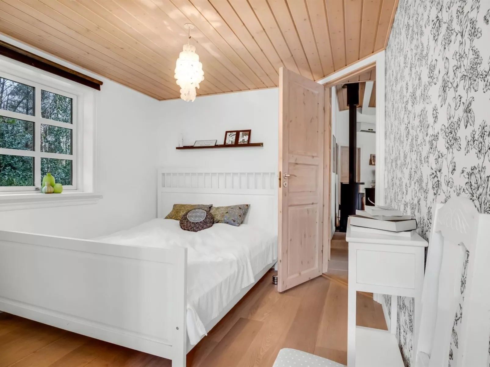 "Eikka" - 1km from the sea-Inside