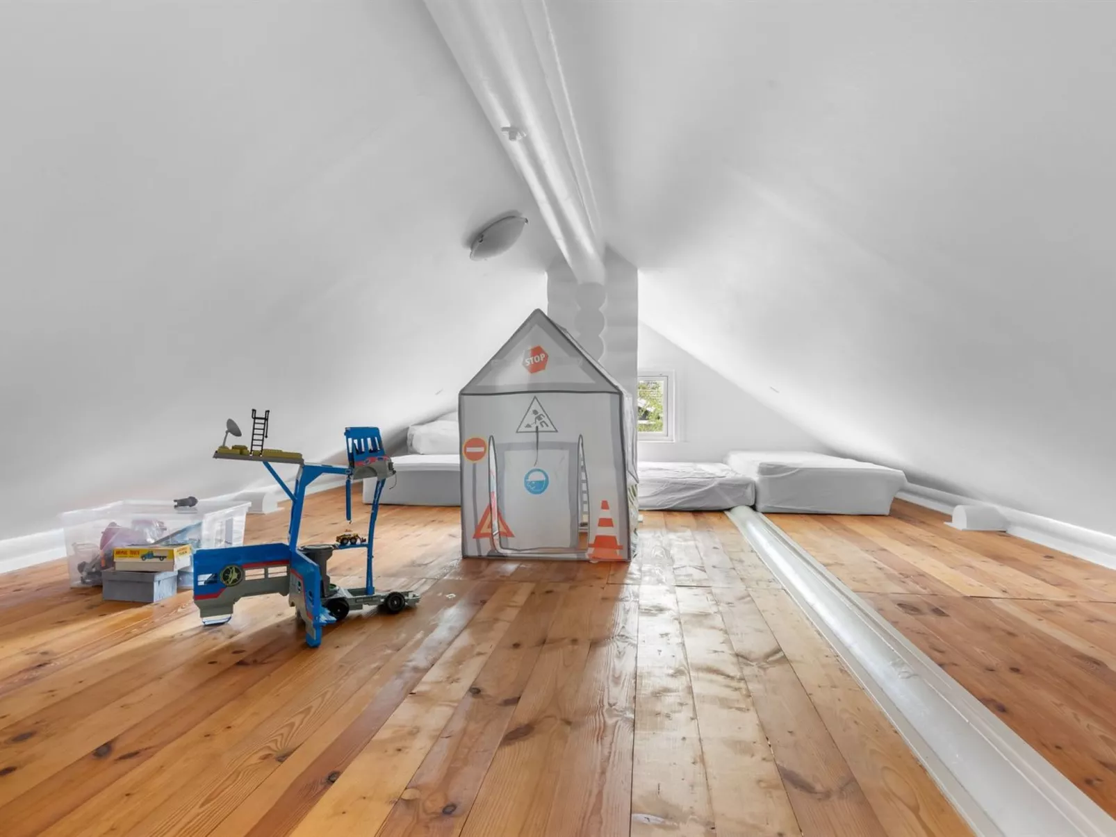 "Falki" - 320m from the sea-Inside