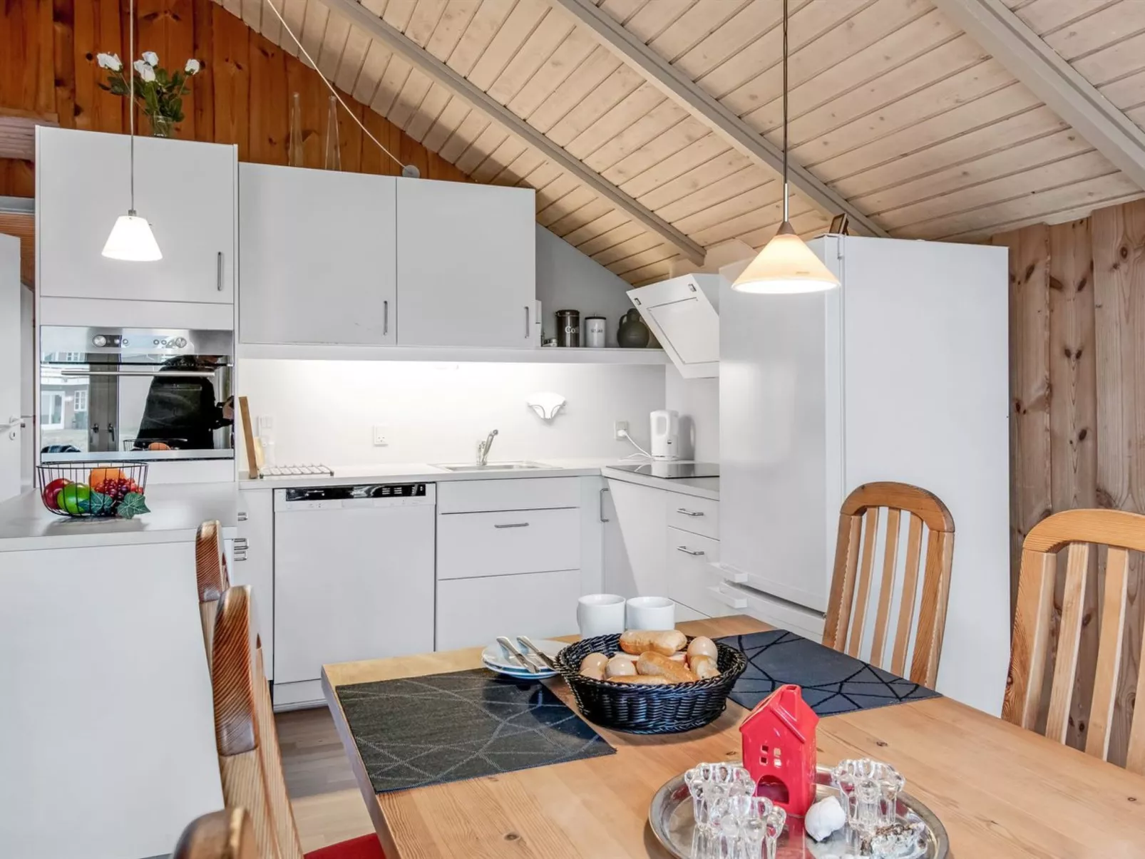 "Reinhold" - 1.9km from the sea-Inside