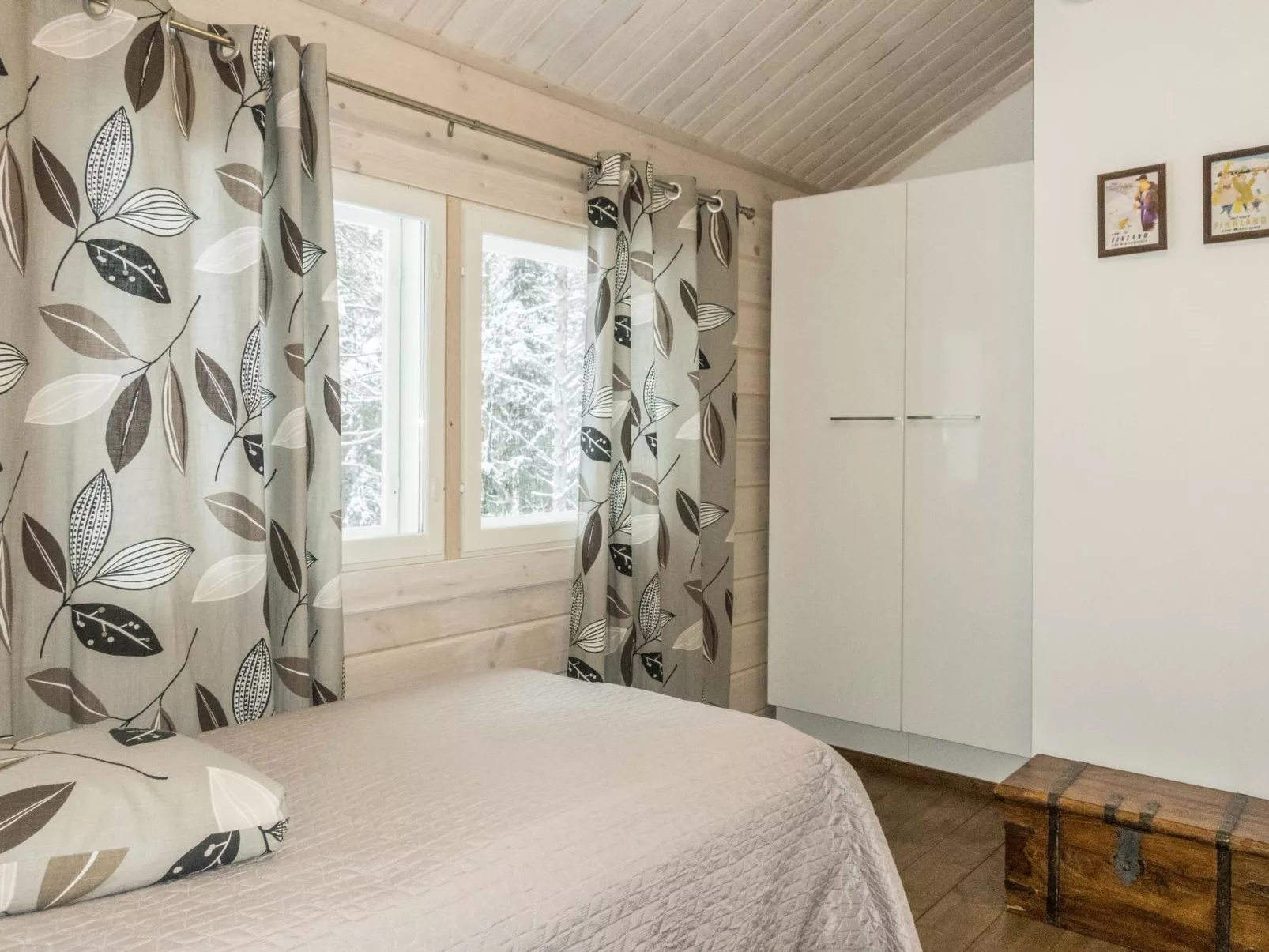 Atrin suvanto b-Dedans