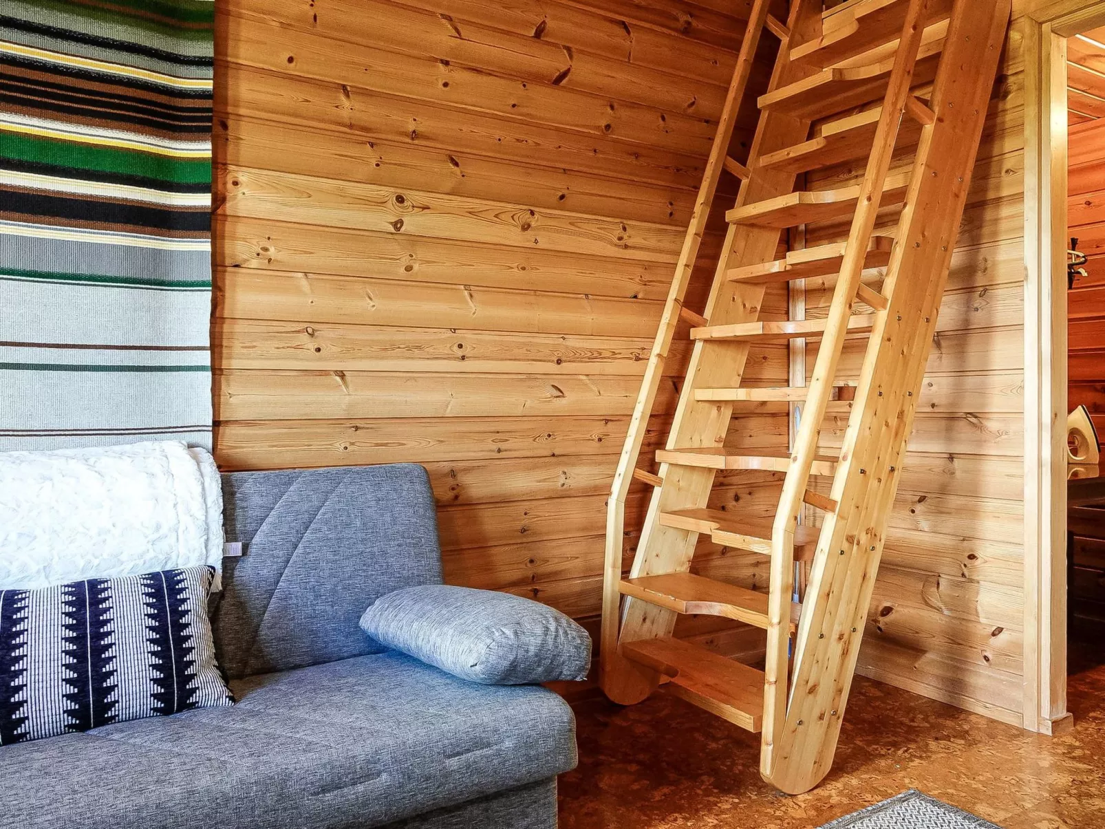 Lupposyöte b1-Inside