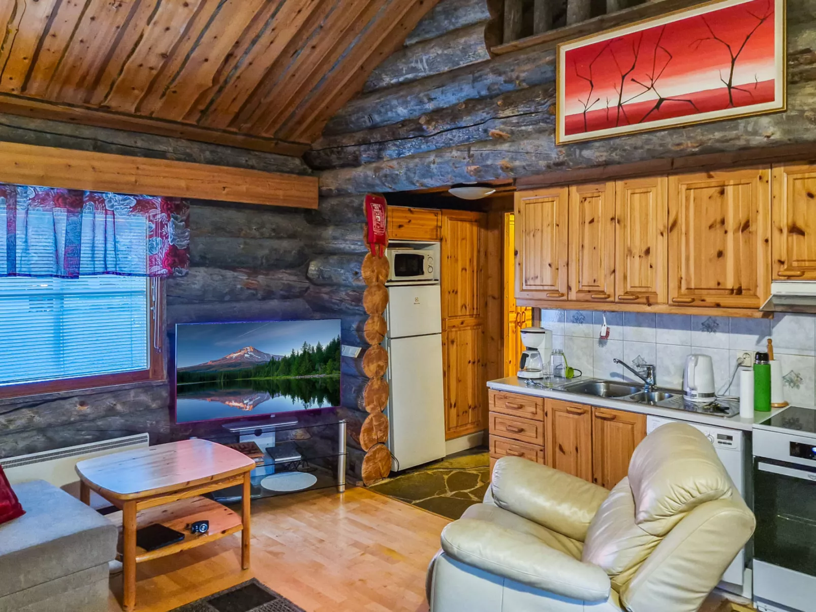 Tokkapirtti 3-Inside