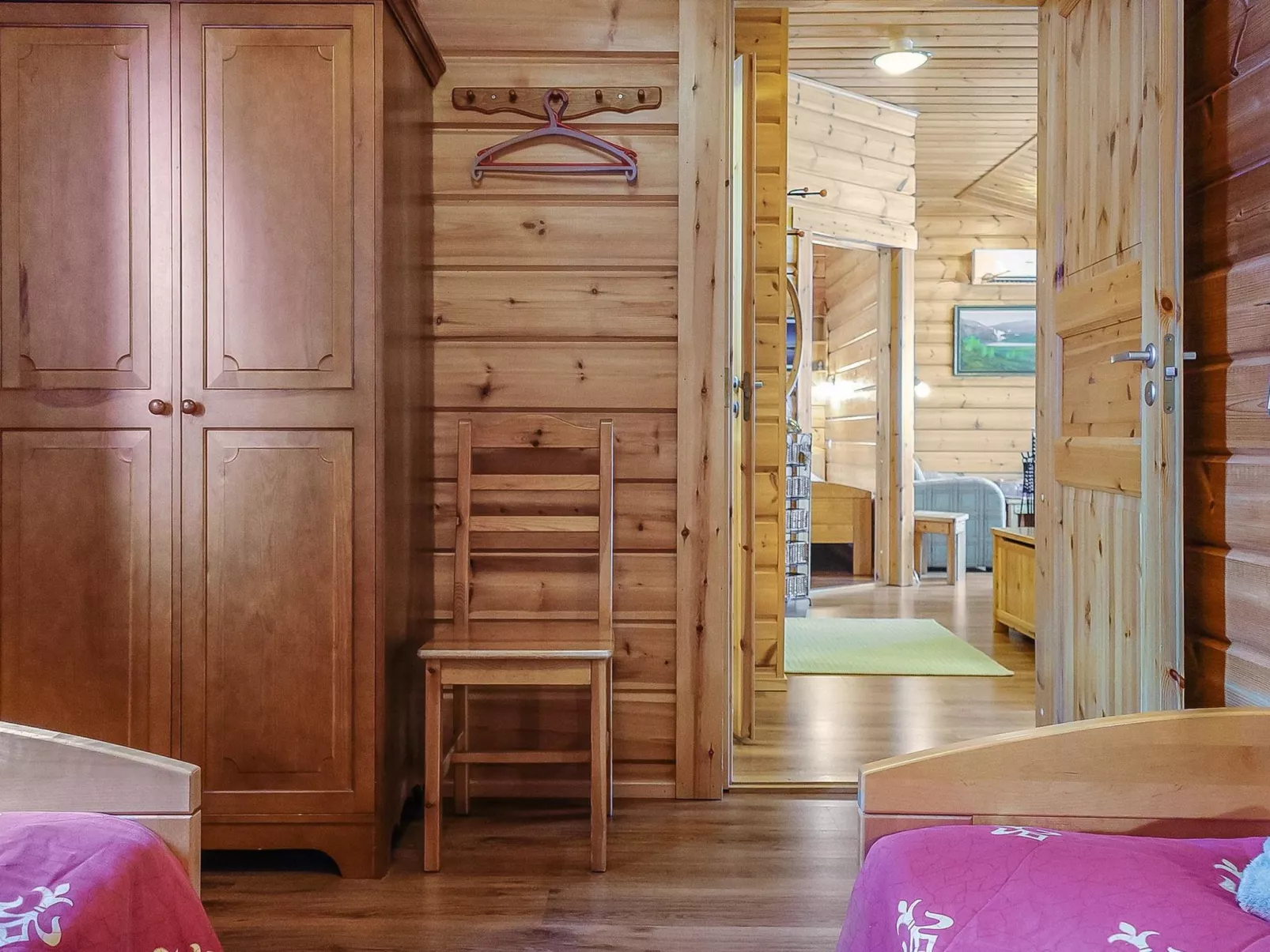 Metso-pirtti-Drinnen