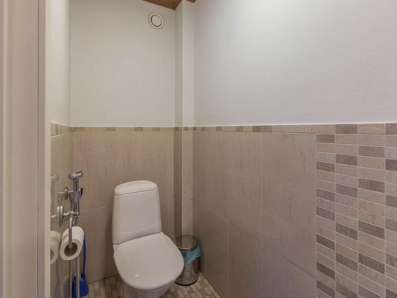 Golfväylä 3b (golf-osakkeen käyttöoikeus-Drinnen