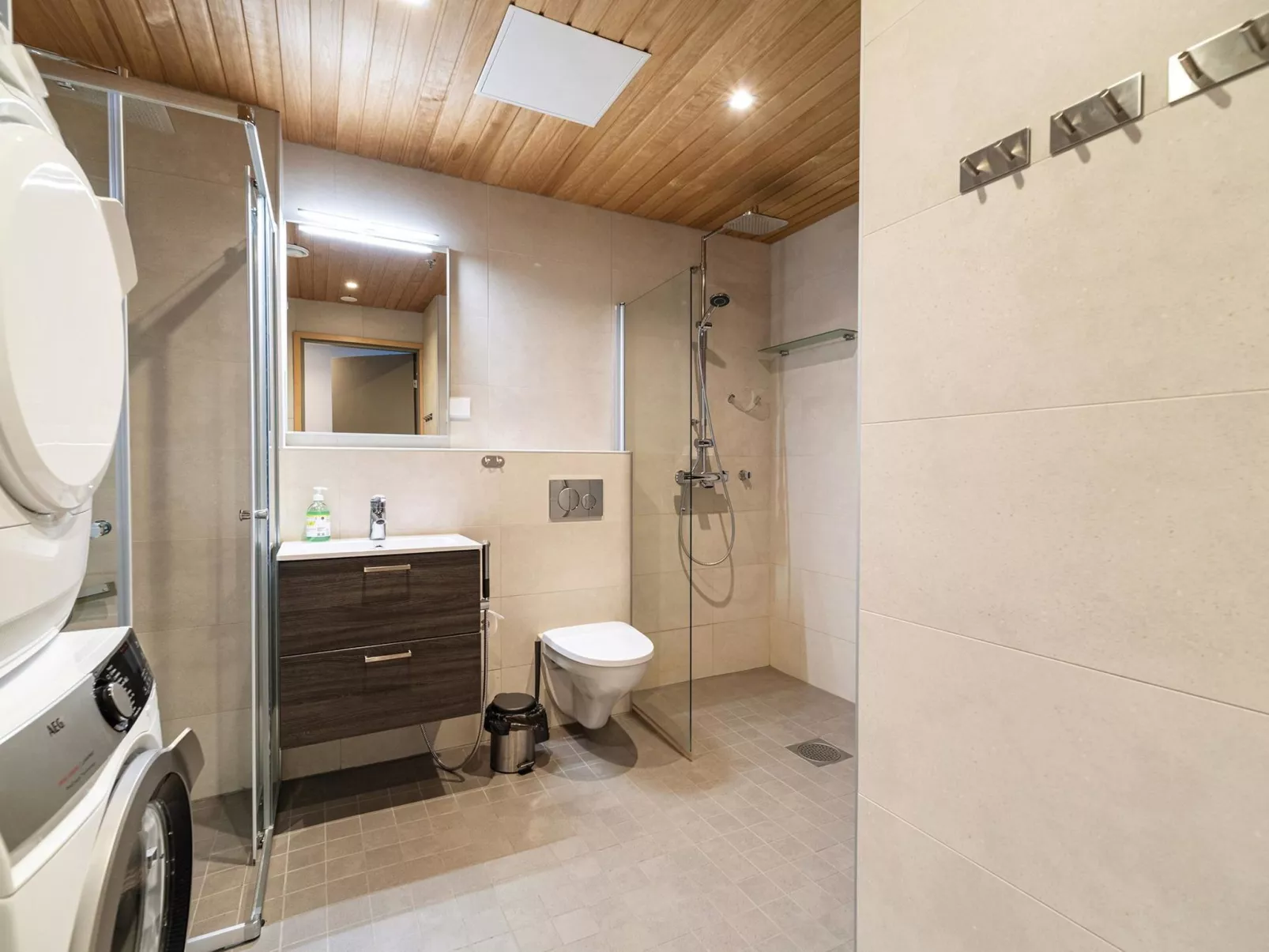 Tunturinlaita c2 - Drinnen