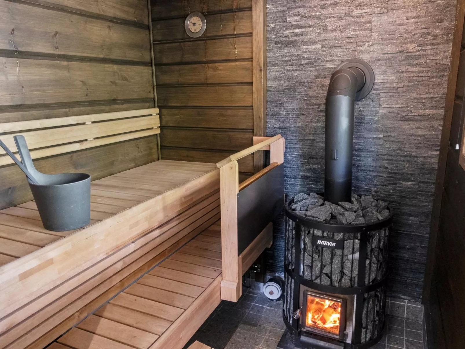 Lystikämän elämys-Inside