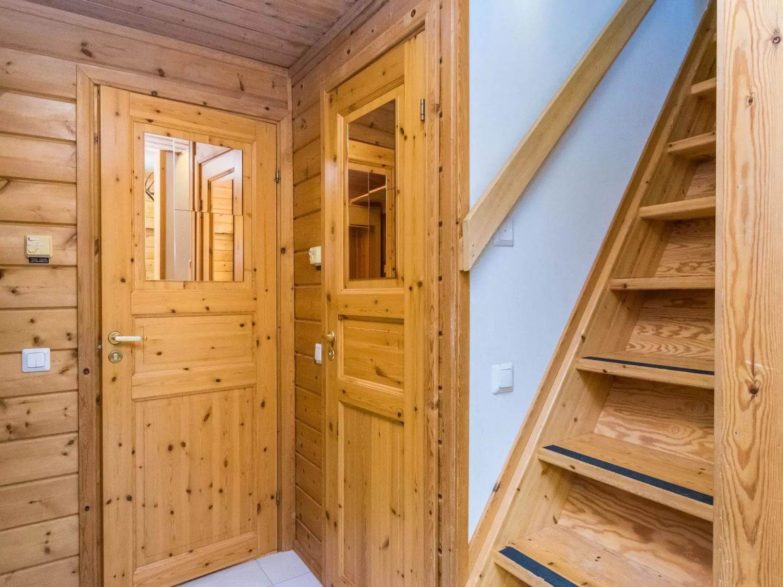 Lapintatti a-Drinnen