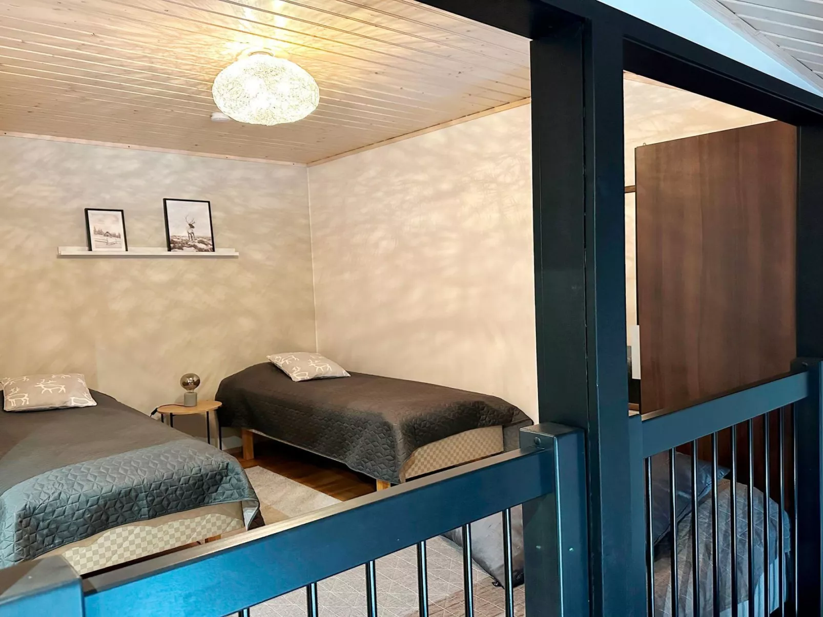 Levin otava 8-Drinnen