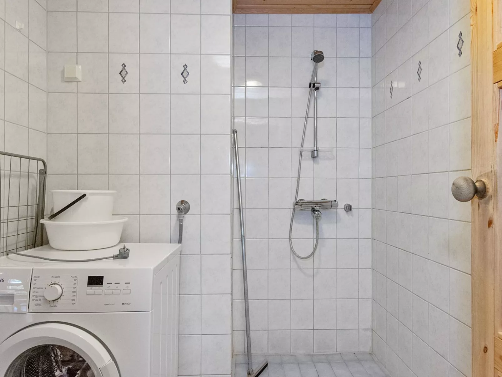 Kuksatie 7 b-Drinnen