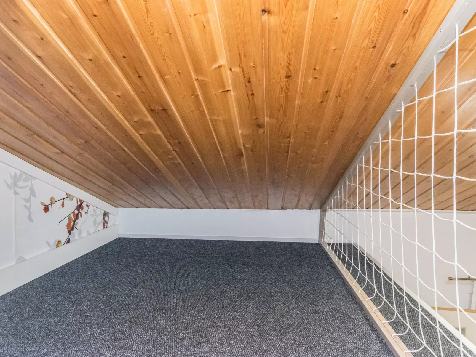 Saarihely a 5-Inside