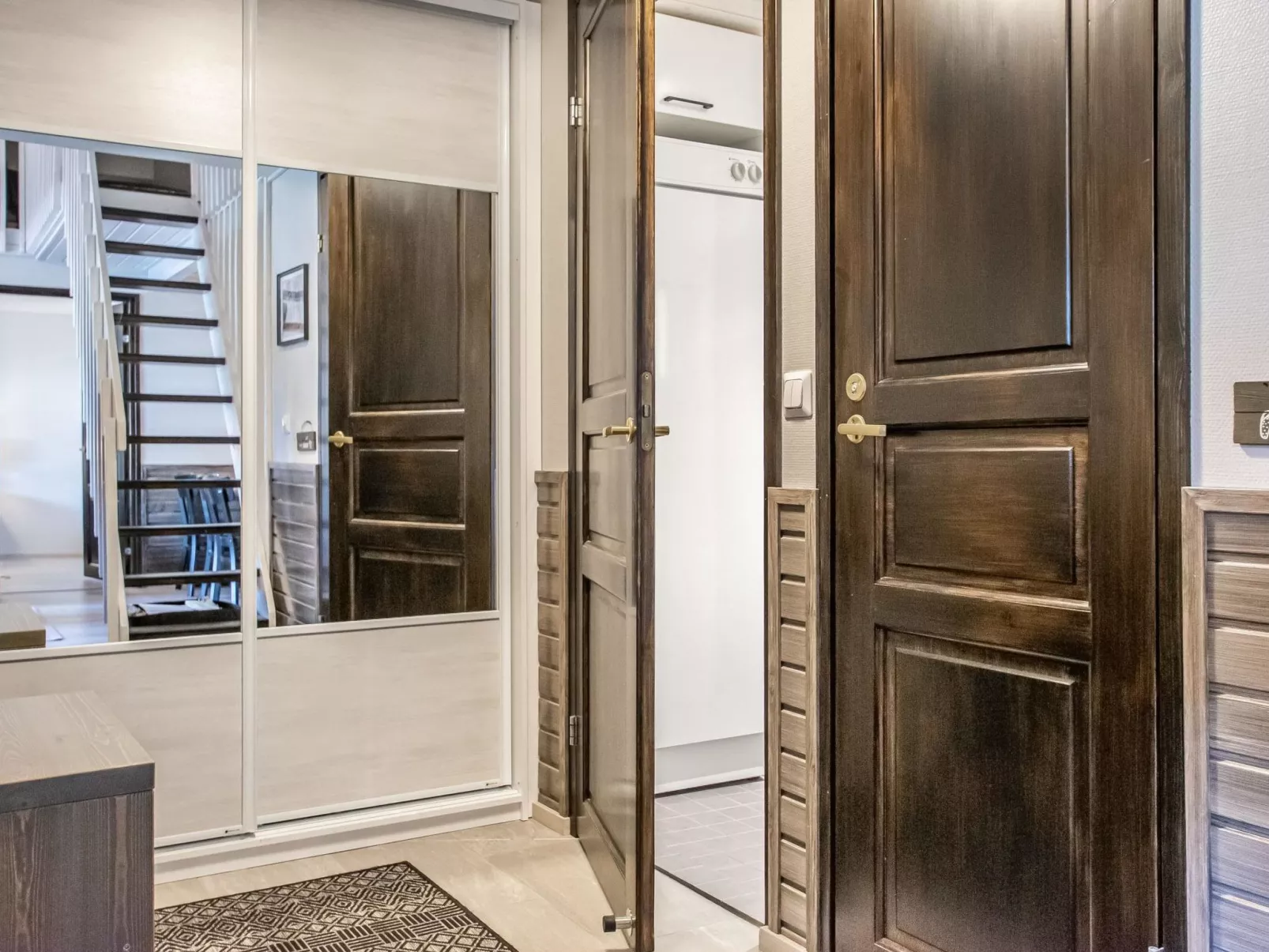 Teerenpesue f 52 taiga-Inside