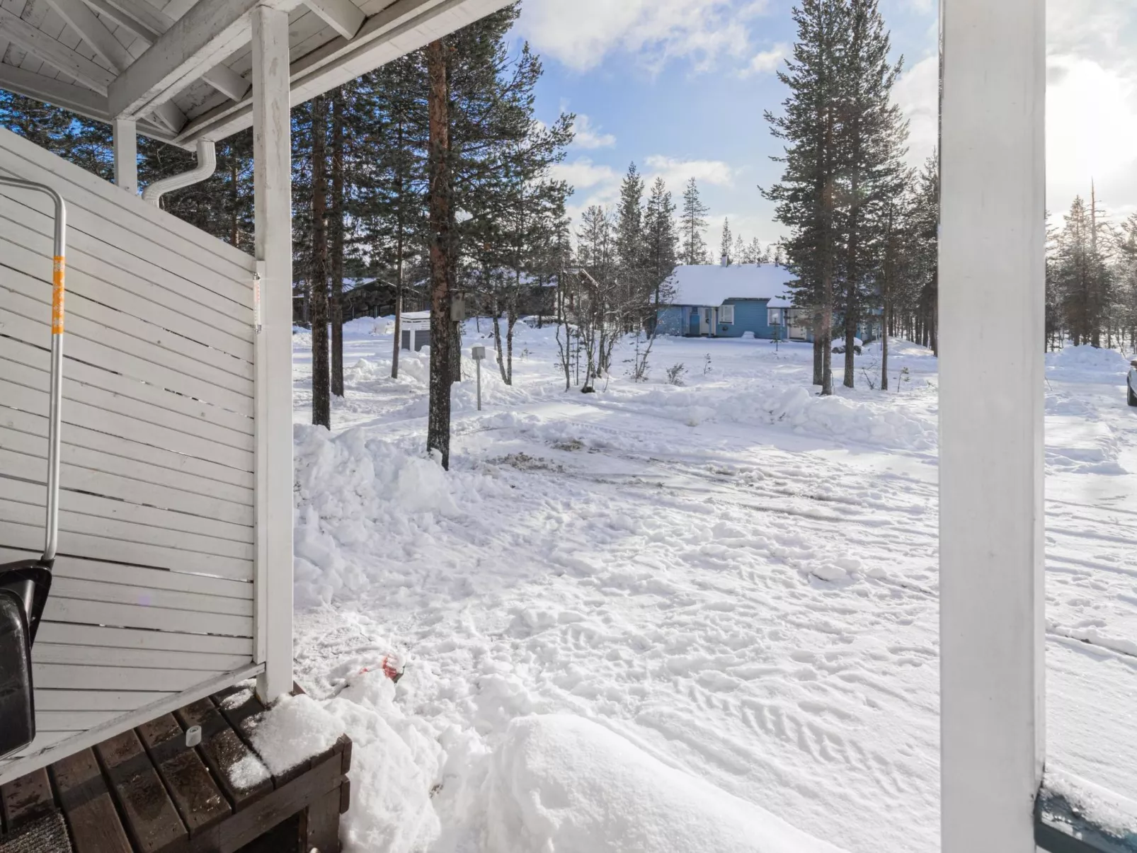 Kuksatie 8 b-Drinnen