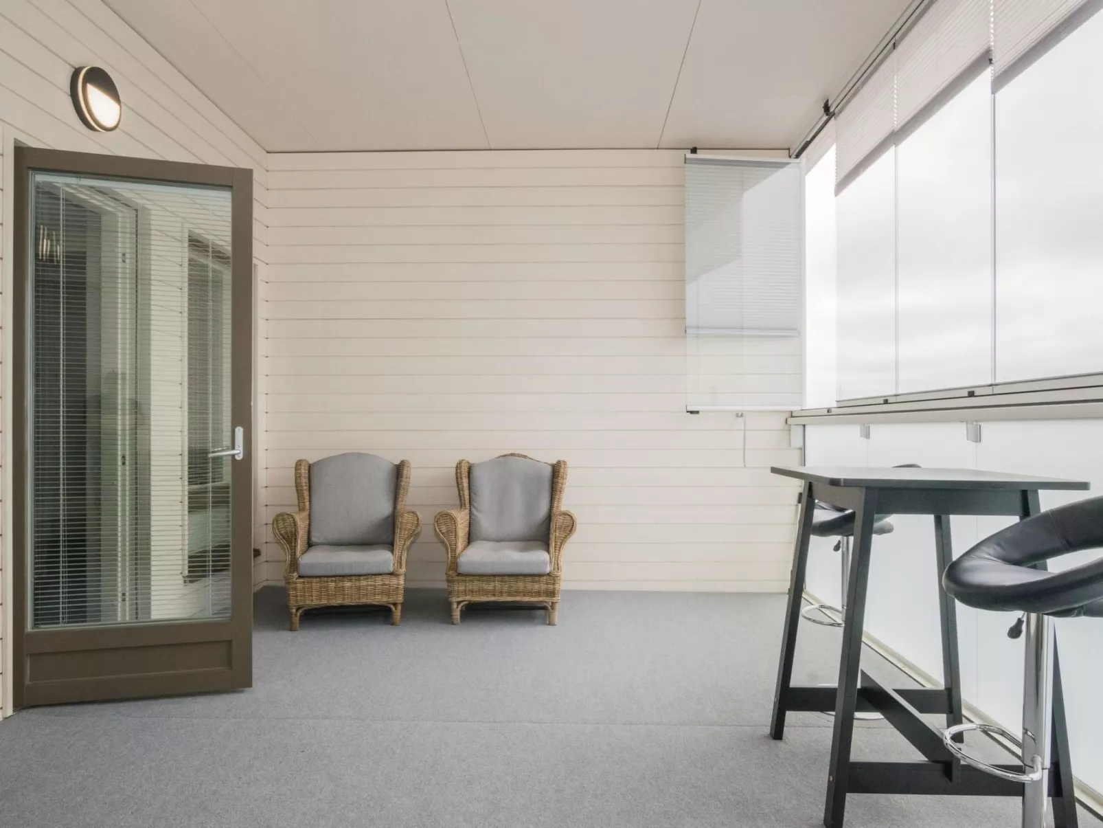 Dagmarin kulma-Dedans