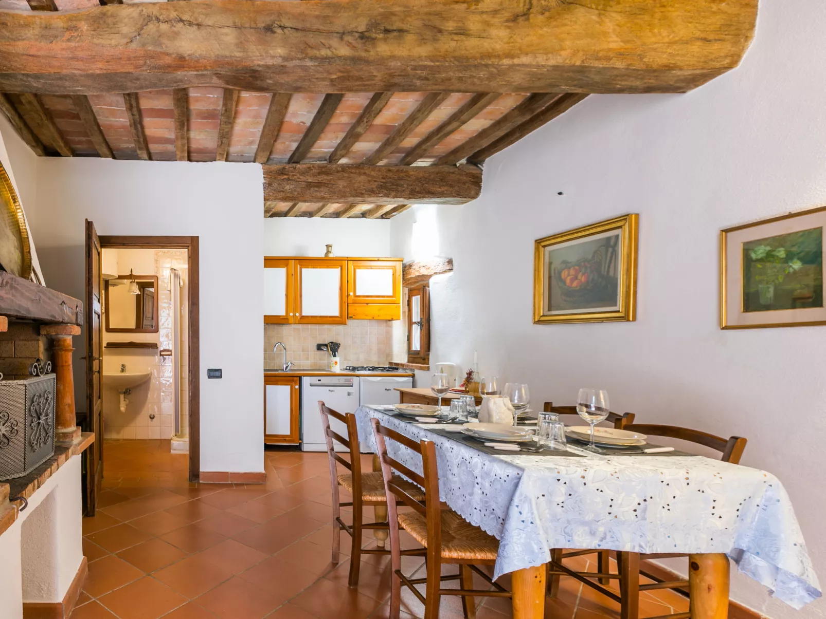 Borgo Cerbaiola-Inside