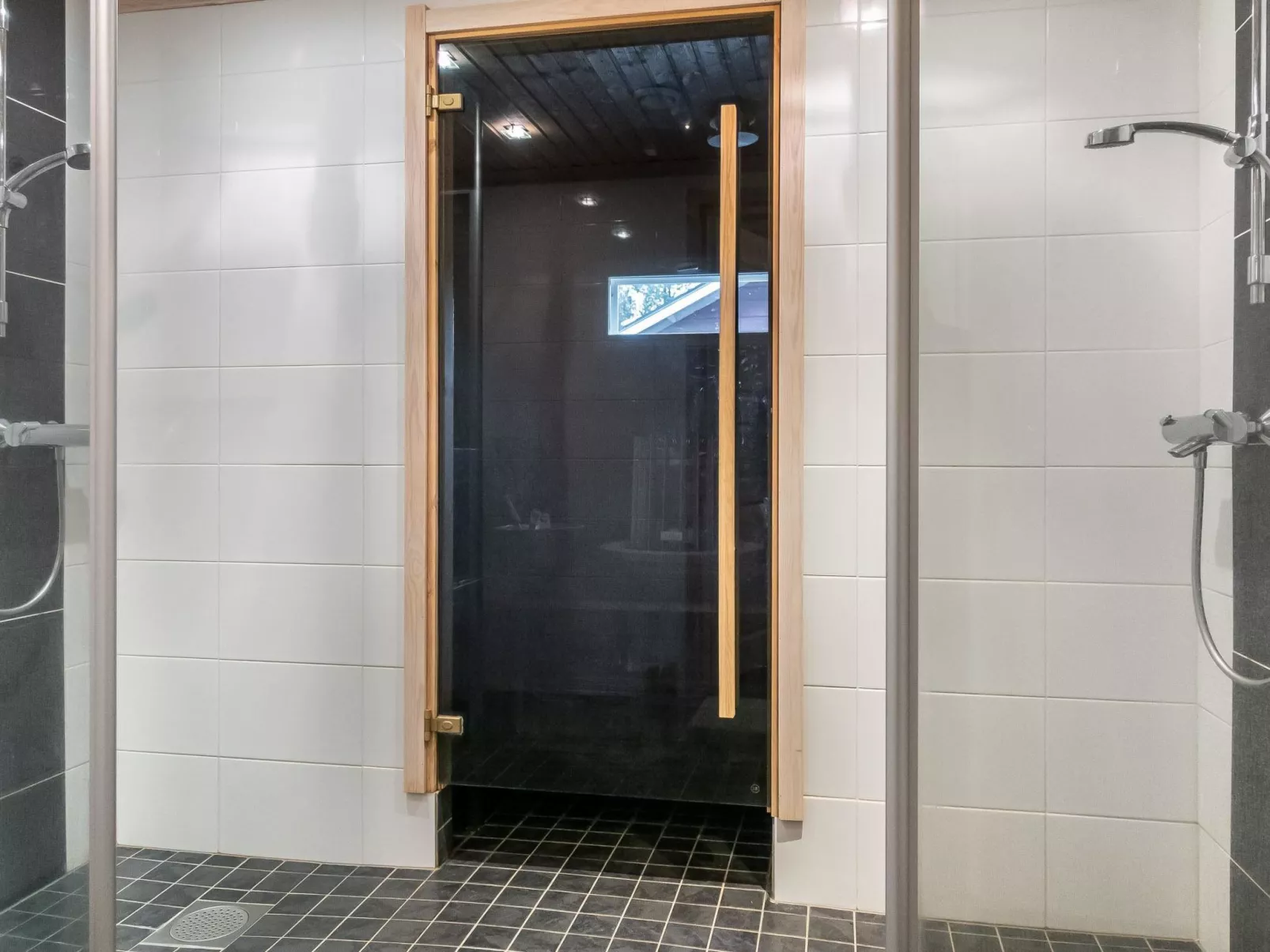 Atrin suvanto a-Inside