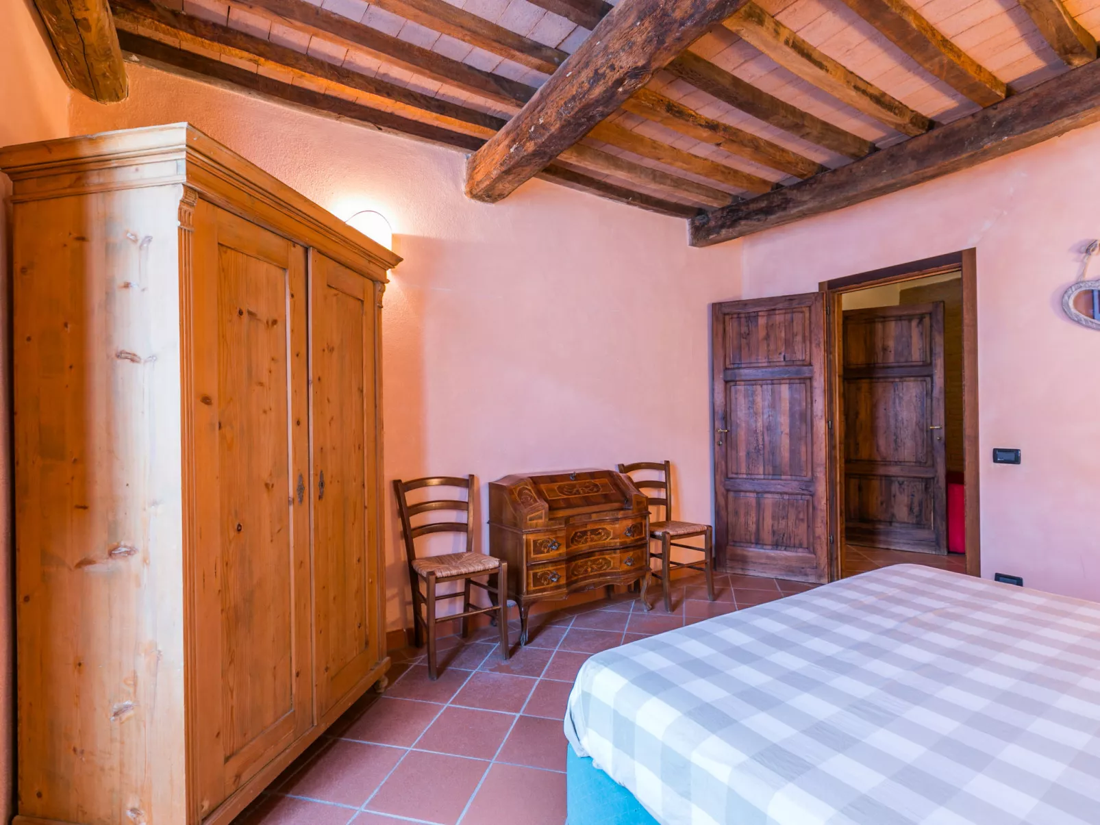 Borgo Cerbaiola-Inside