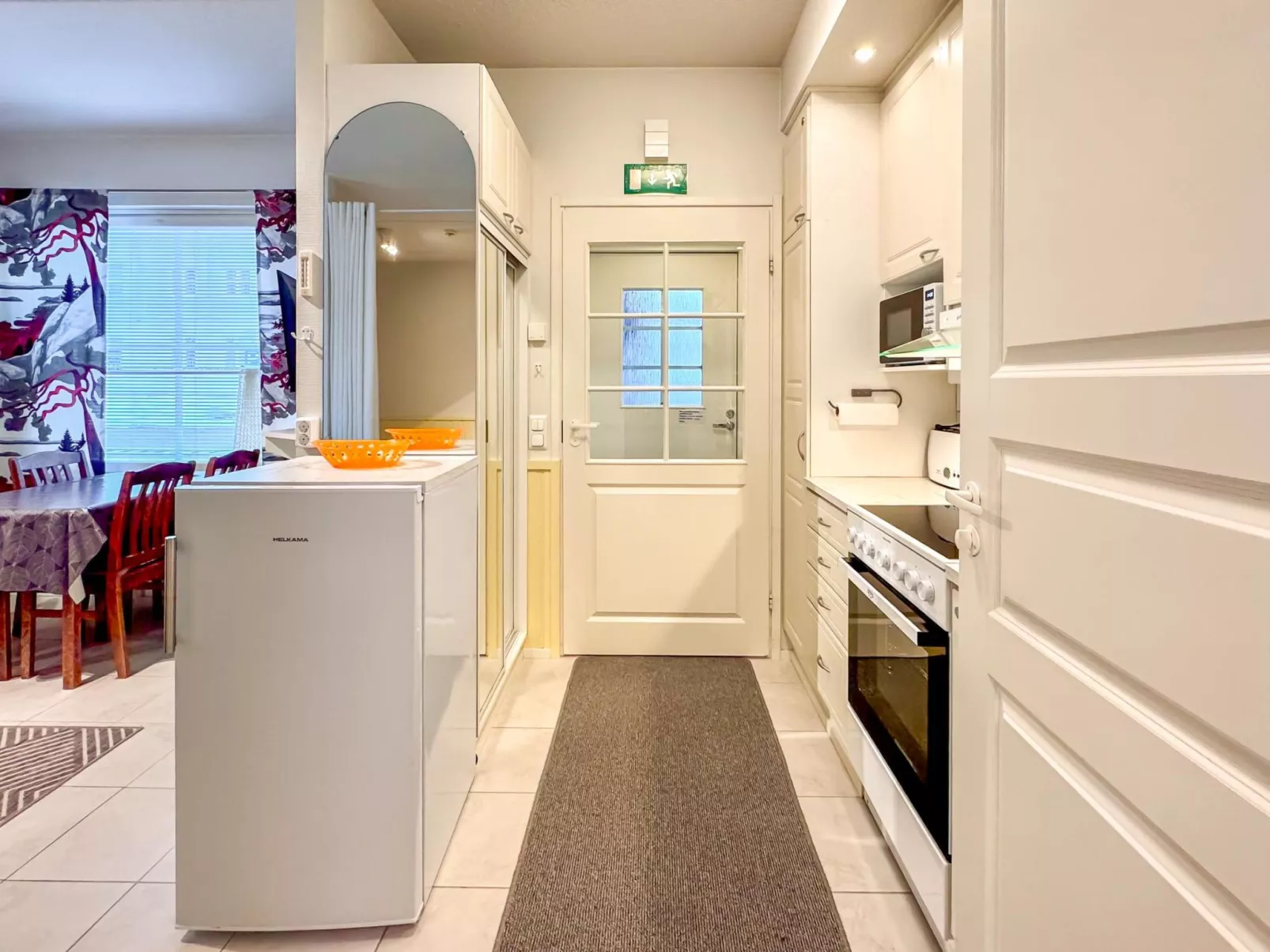 Yllästar 2 as 302-Drinnen