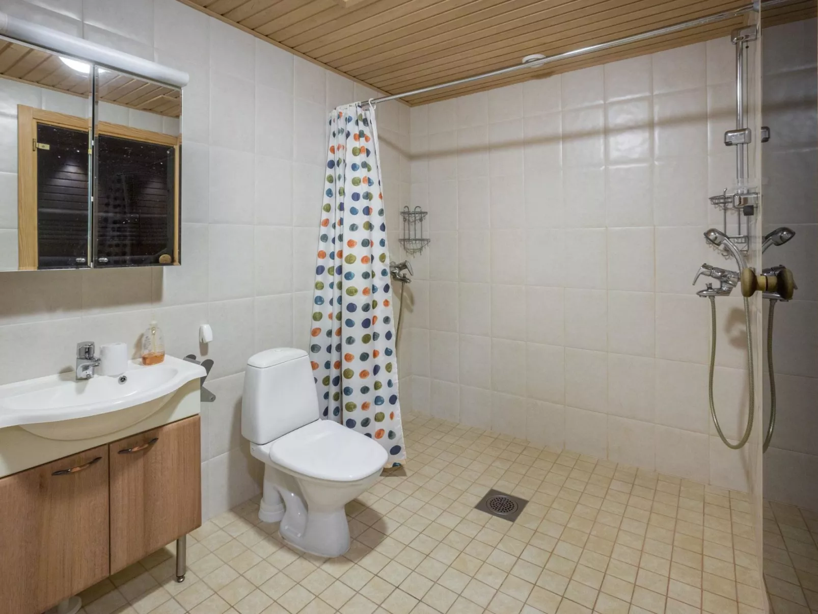 Ylläksen rinnemäki b-Dedans