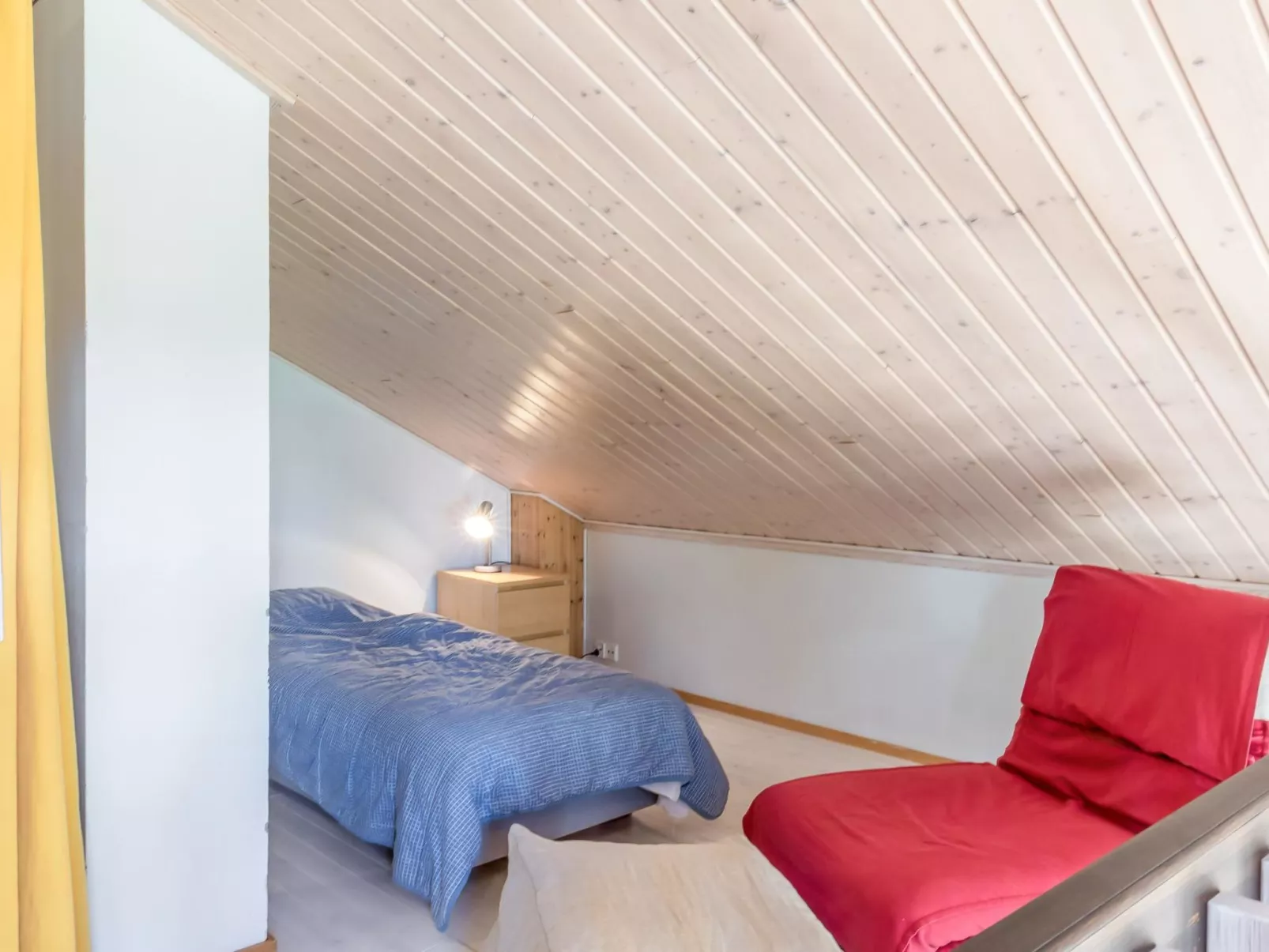 Kivalonmaa b-Drinnen