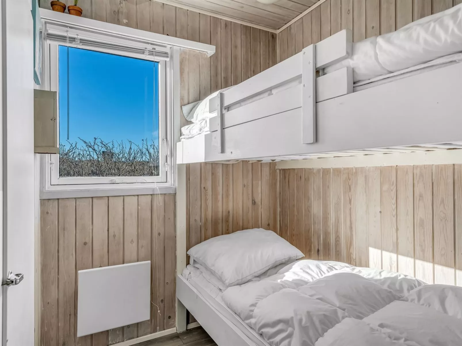 "Alrike" - 200m from the sea-Dedans