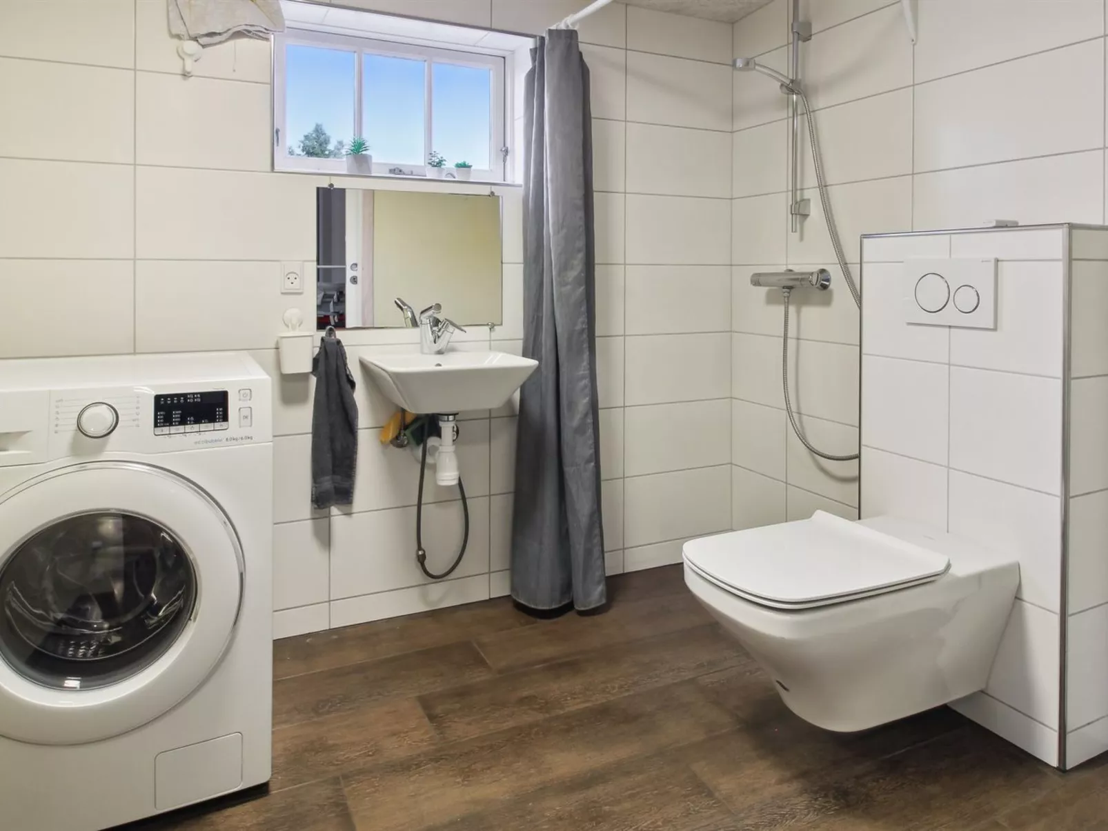 "Uddi" - 1.3km from the sea-Dedans