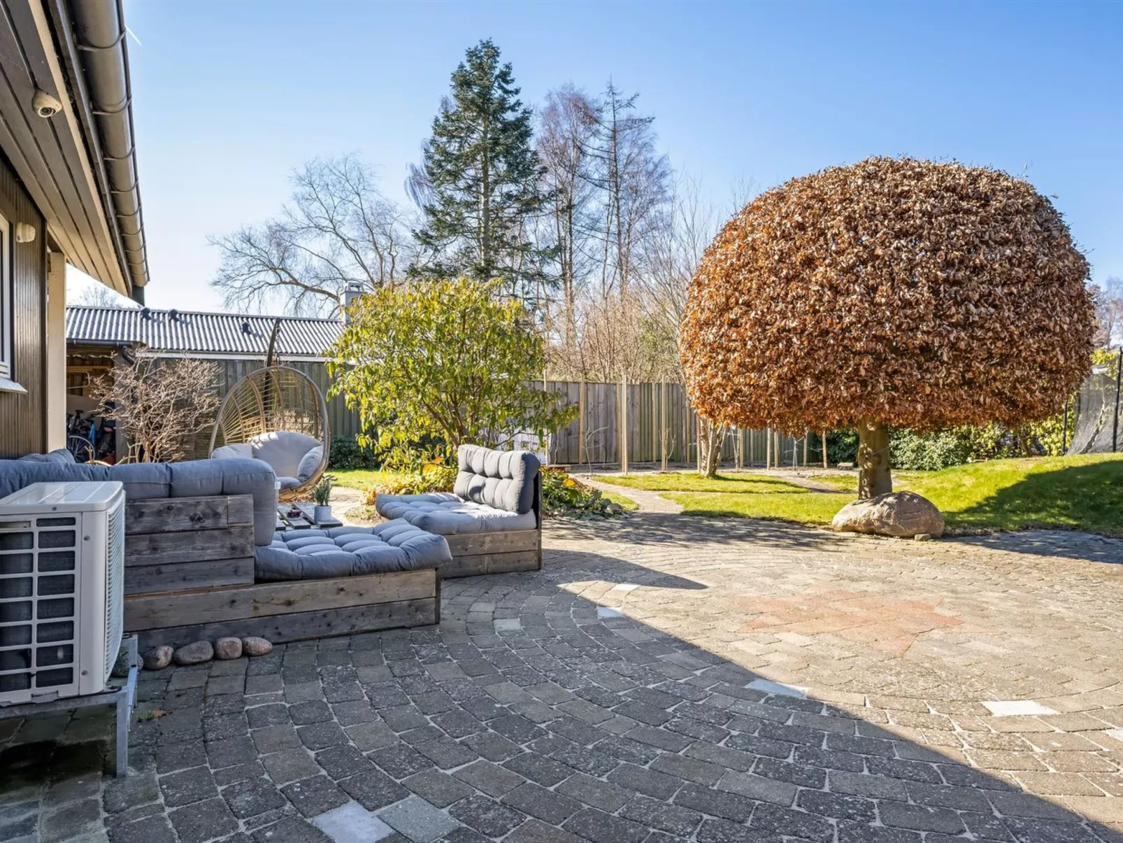 "Hughe" - 1.3km from the sea-Dehors