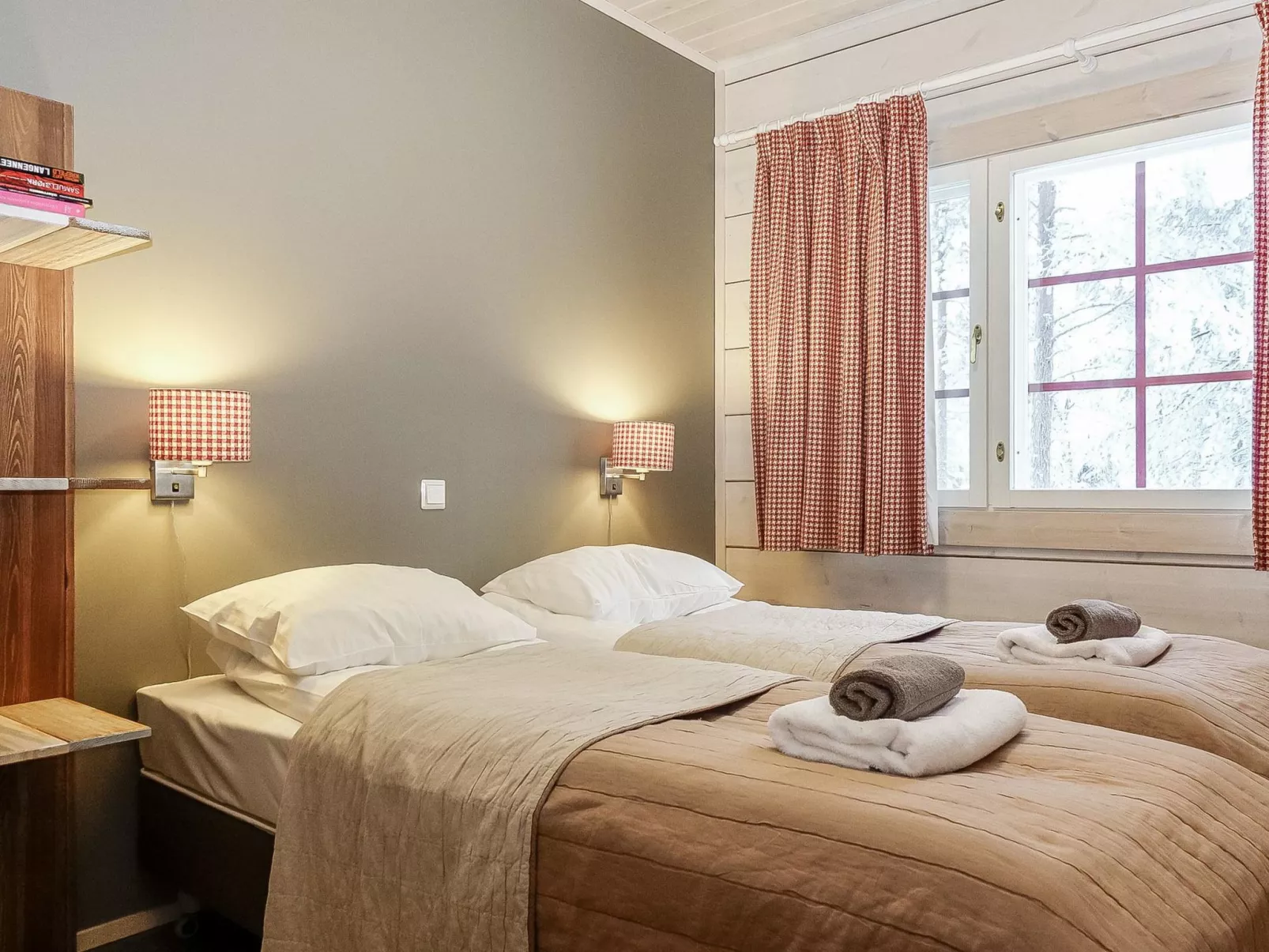 Sallan panparkstie 14 b-Dedans