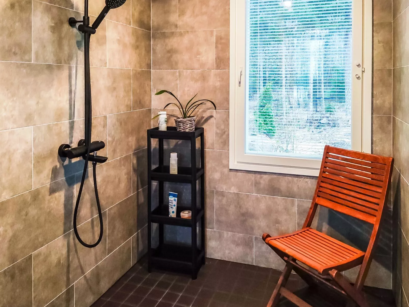 Annelinniemi-Drinnen