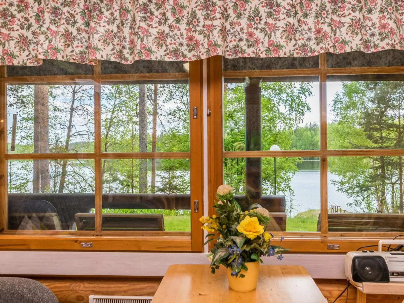 Lohi, cjoe237 a-Inside