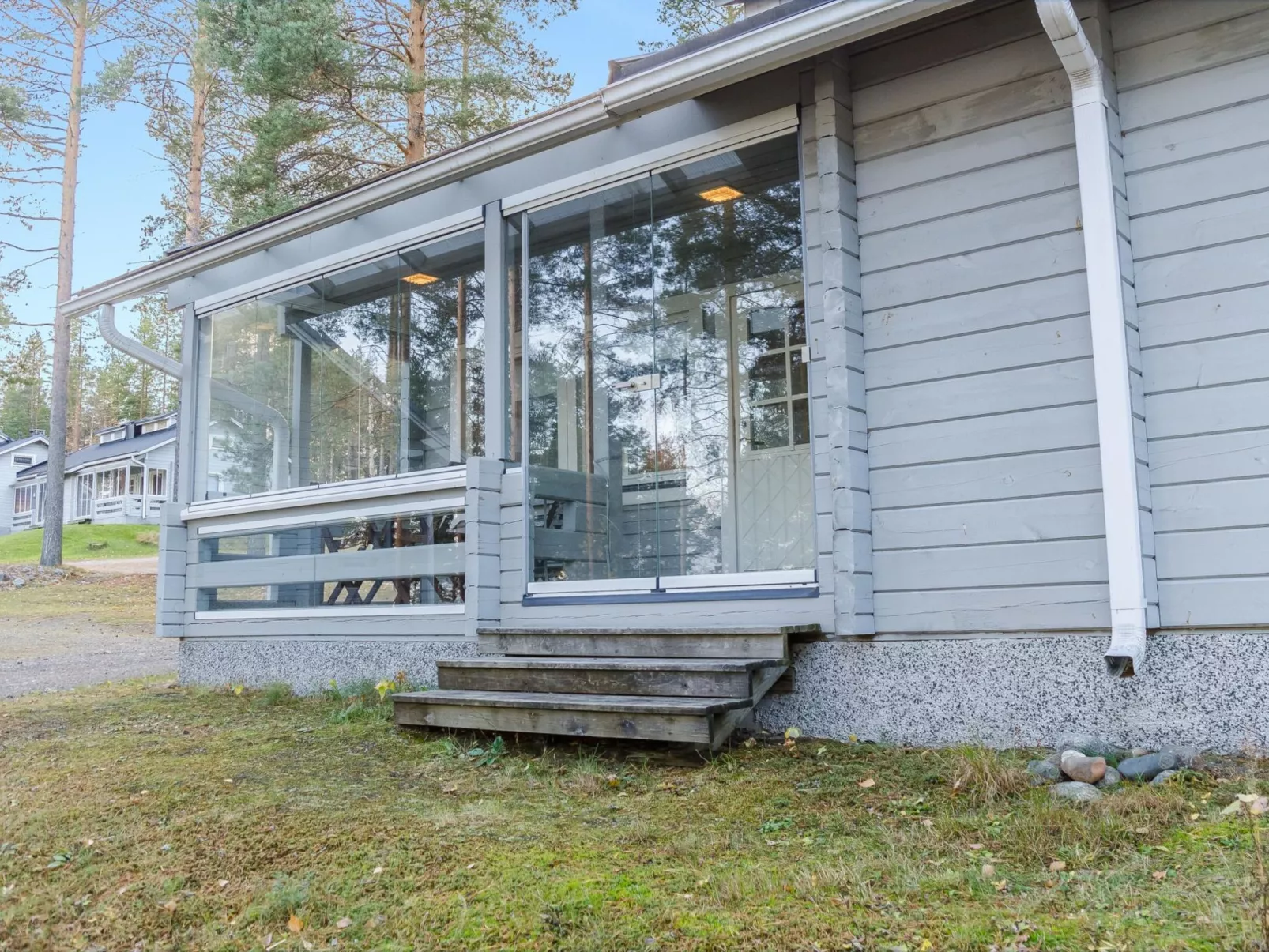 Karjalan heili 17-Dedans