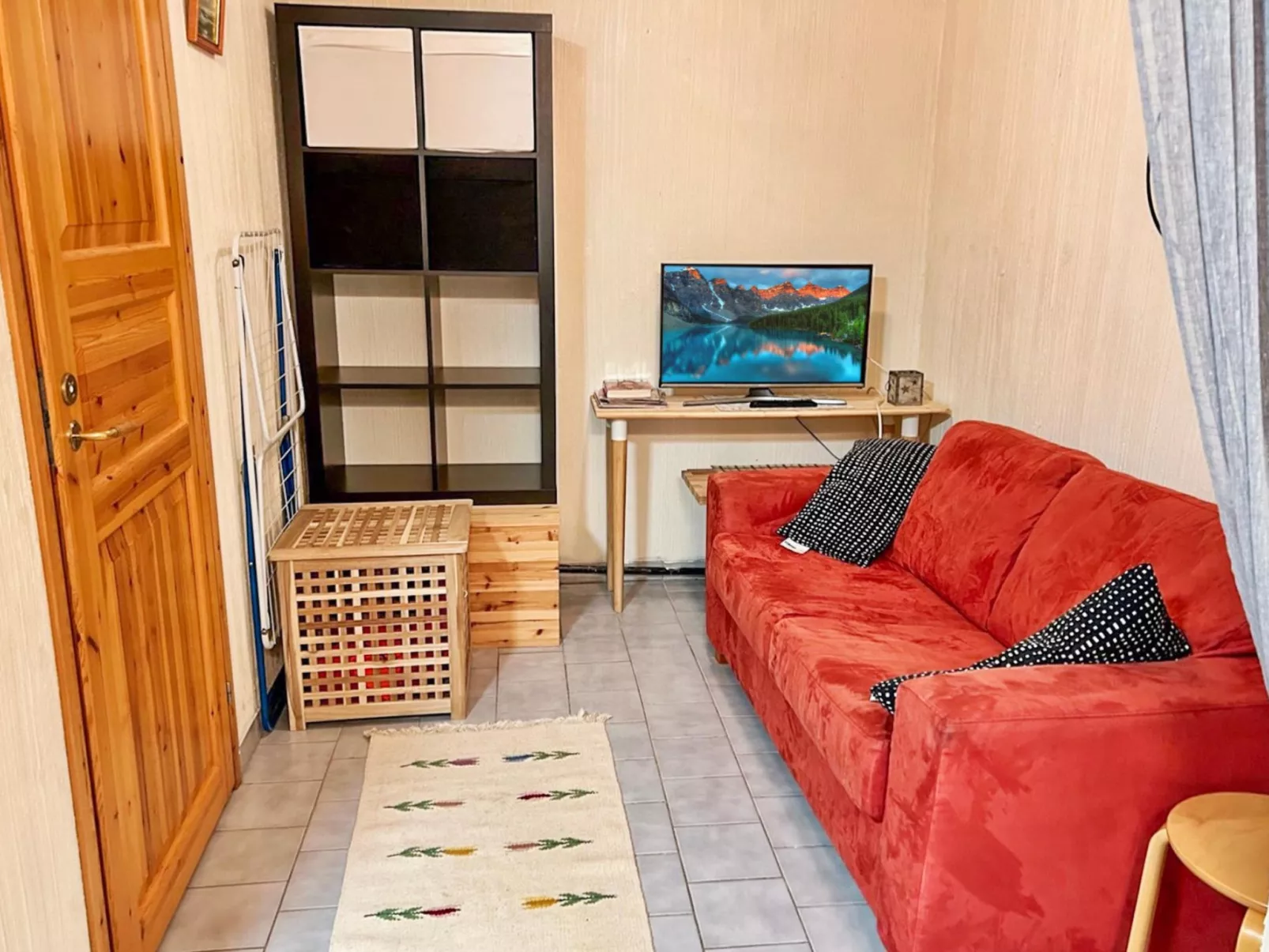 Ruka-ihtinki 4 a 3-Dedans