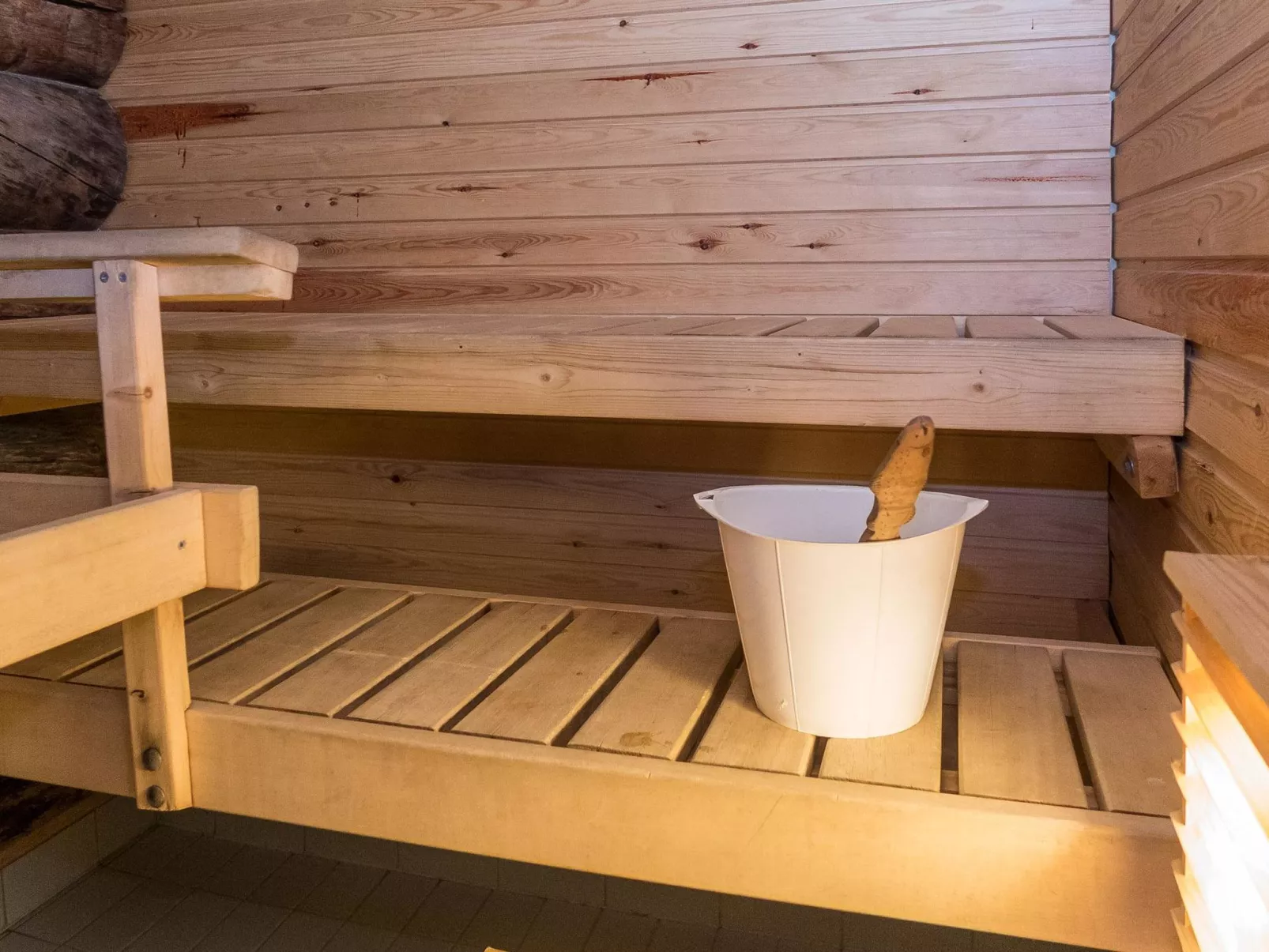 Vuokatinportti b 8-Dedans