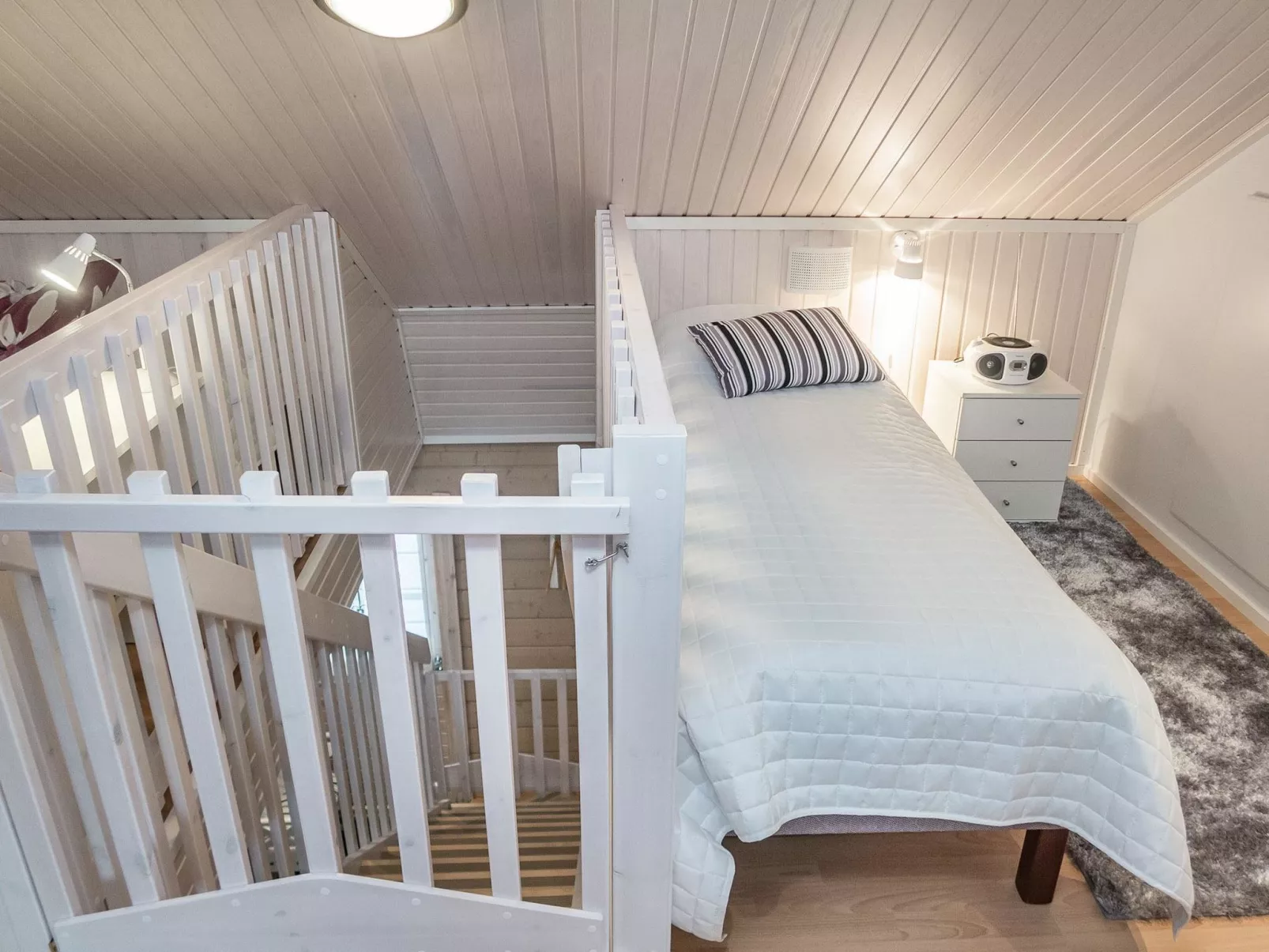 Kesärinne 14-Drinnen