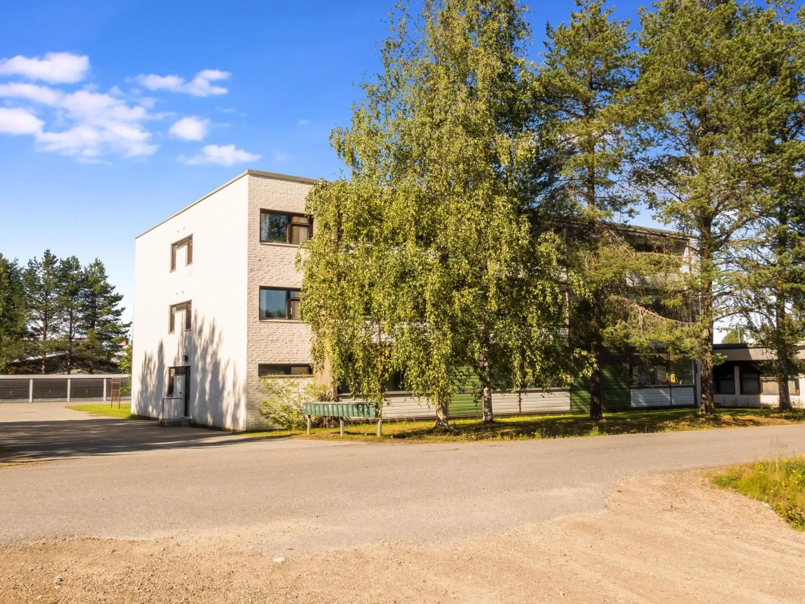 The cozy loggers suite-Inside